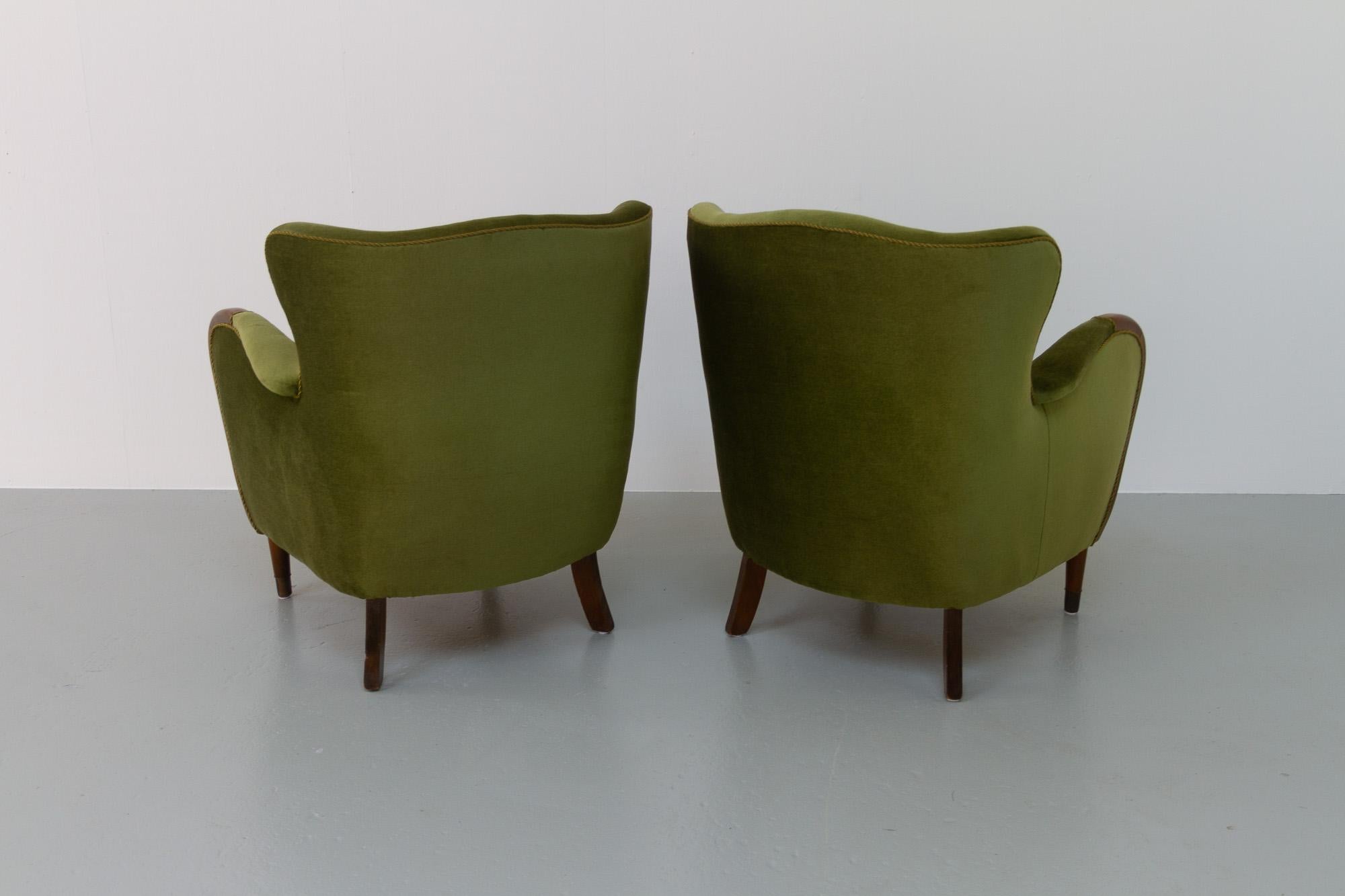 Vintage Danish Emerald Green Velvet Art Deco Lounge Chairs, 1940s, Set of 2 4