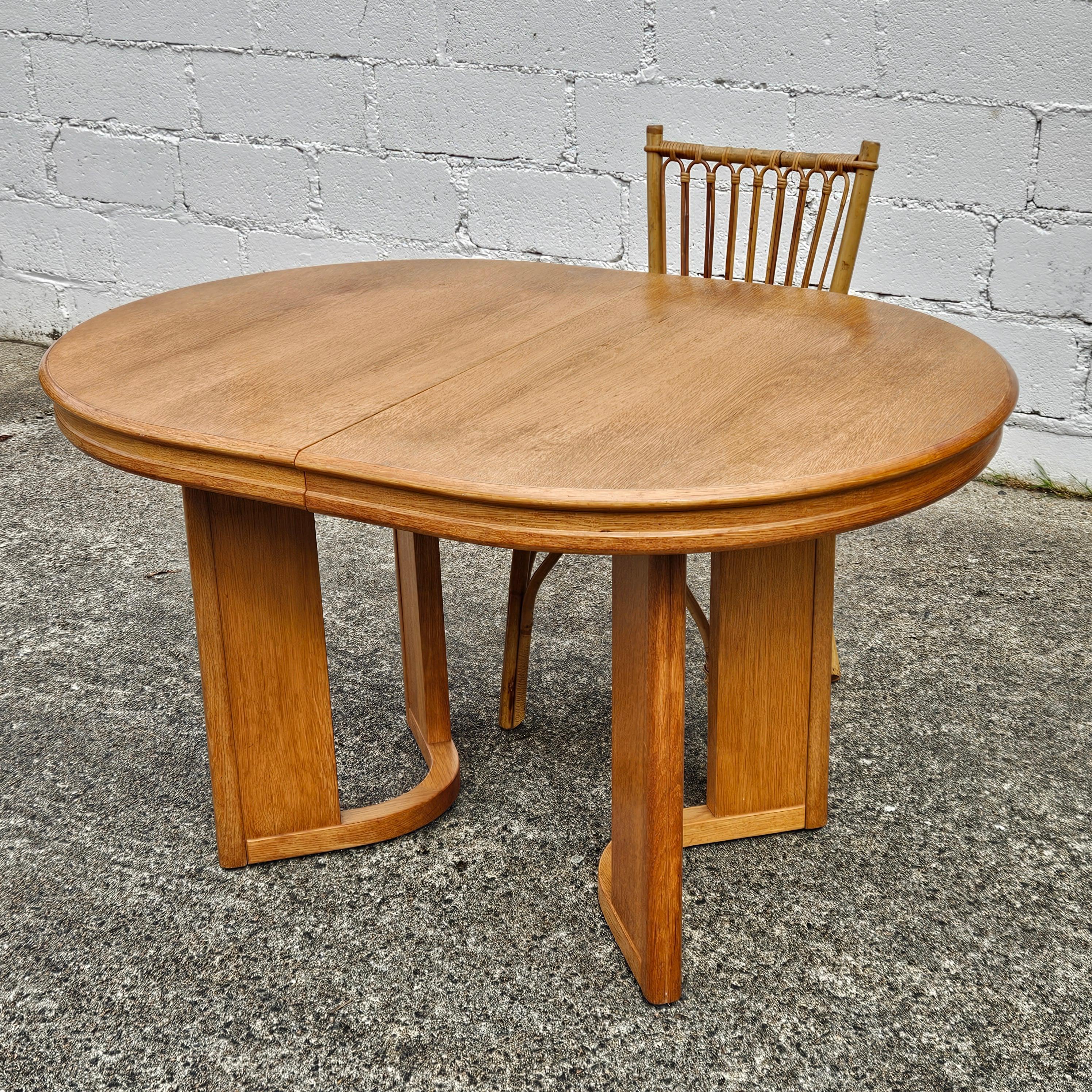 Vintage Danish extendable Dining Table-Postmodern Dining Table - 80s For Sale 11