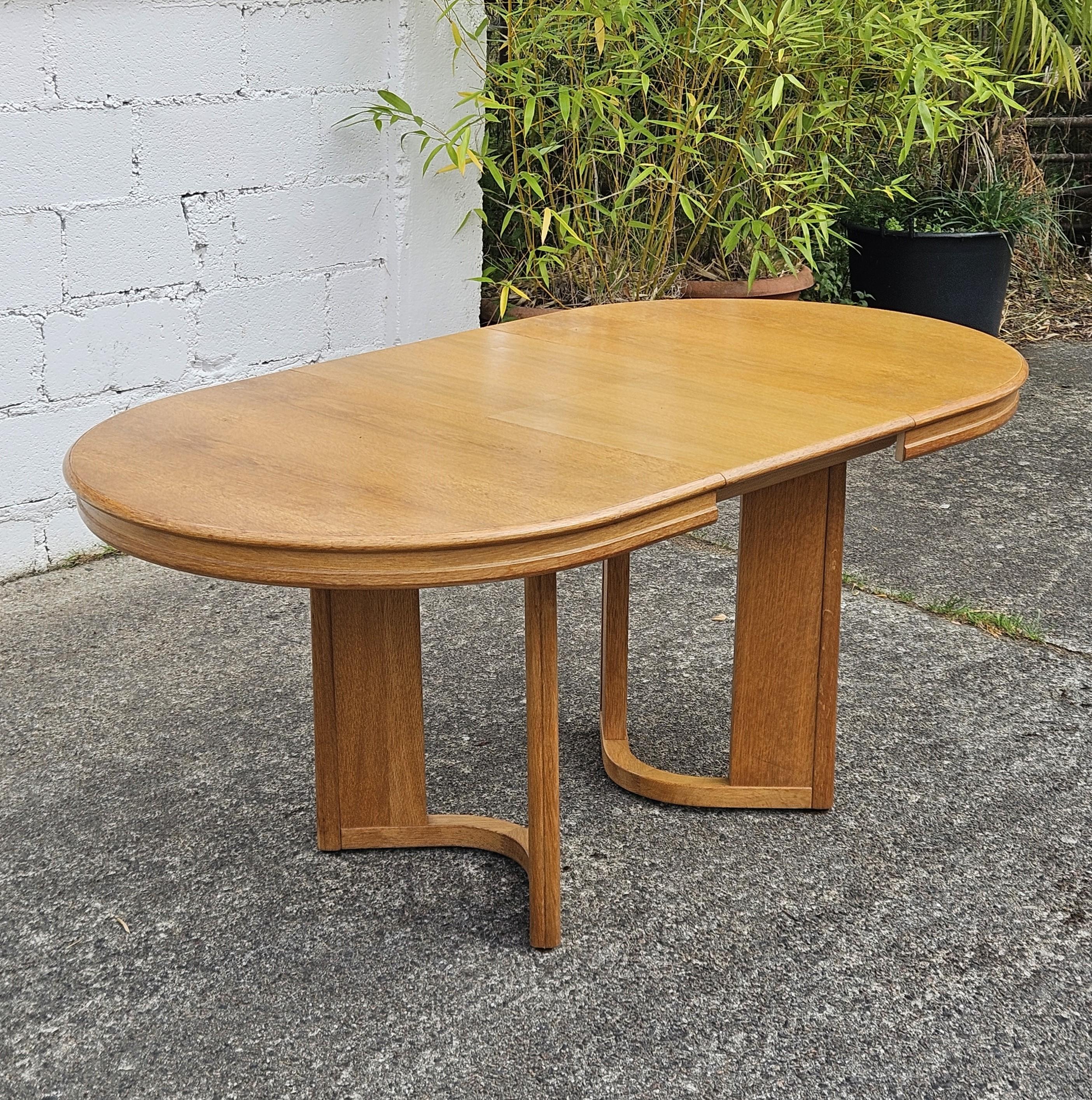 Carved Vintage Danish extendable Dining Table-Postmodern Dining Table - 80s For Sale