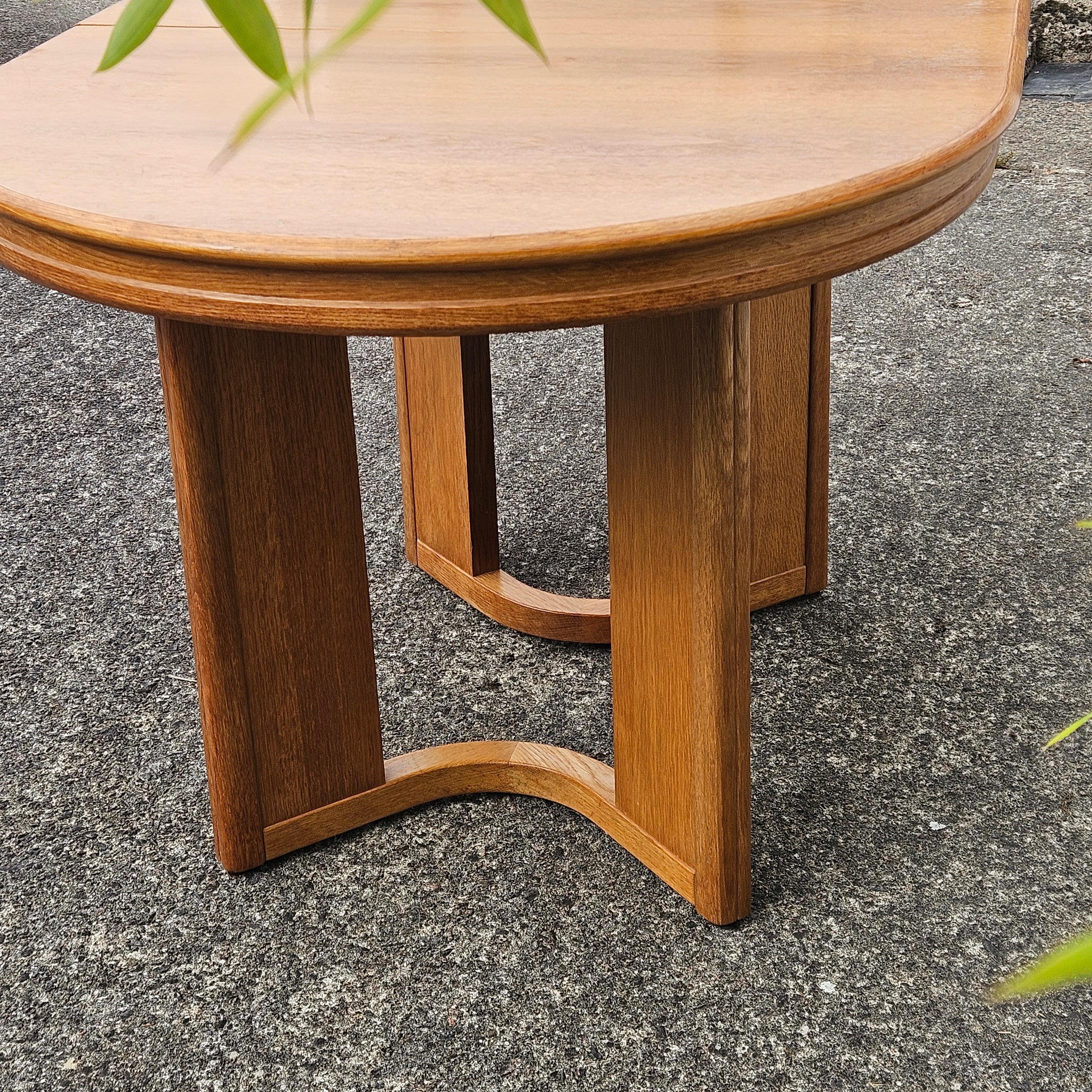 Vintage Danish extendable Dining Table-Postmodern Dining Table - 80s For Sale 2