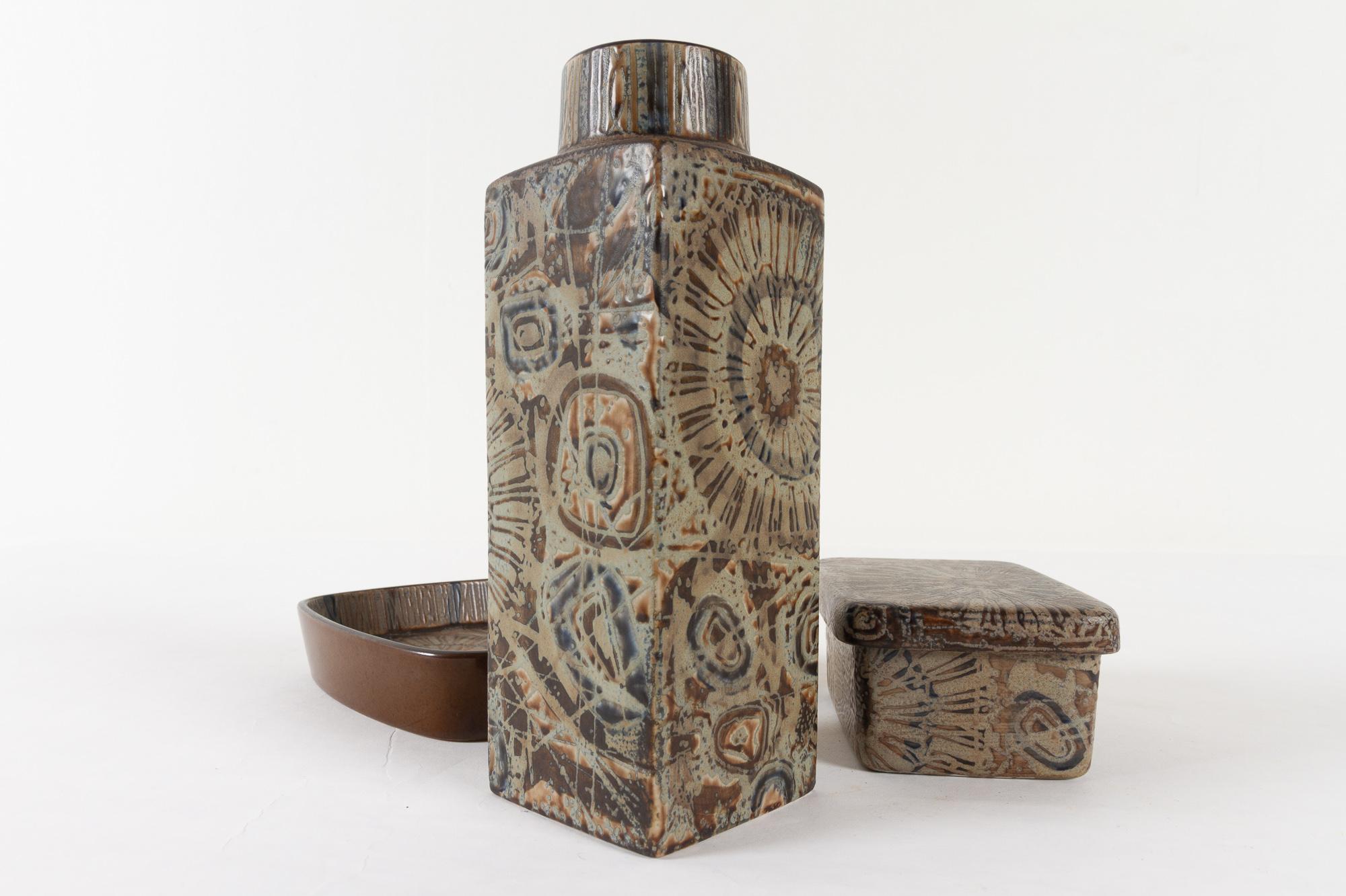 Dänische Fayance Baca-Vase und -Schalen von Nils Thorsson, 1970er Jahre im Angebot 6