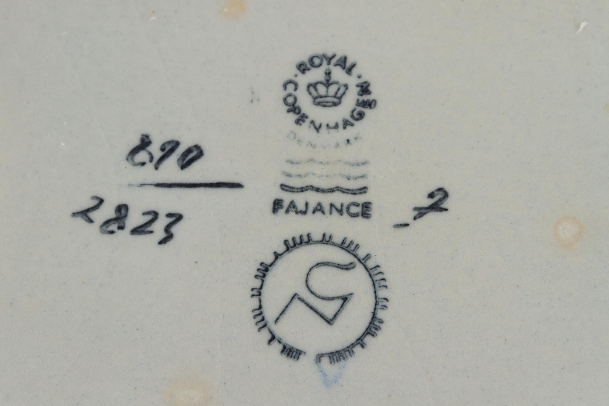 Dänische Fayance Baca-Vase und -Schalen von Nils Thorsson, 1970er Jahre im Angebot 11