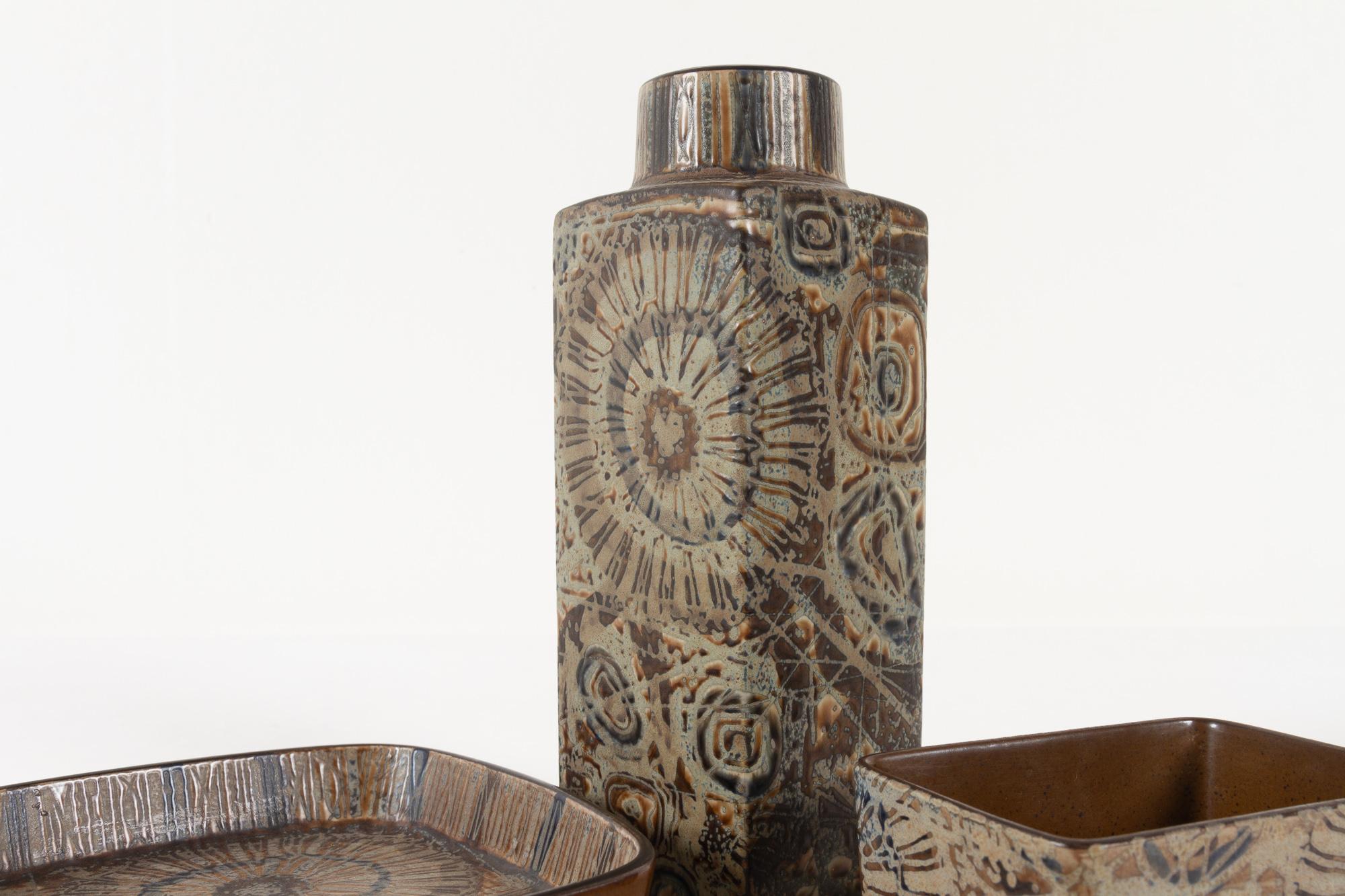 Dänische Fayance Baca-Vase und -Schalen von Nils Thorsson, 1970er Jahre im Angebot 2
