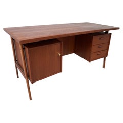 Retro Danish Freestanding Teak Desk with Floating Curved Top, 1960s