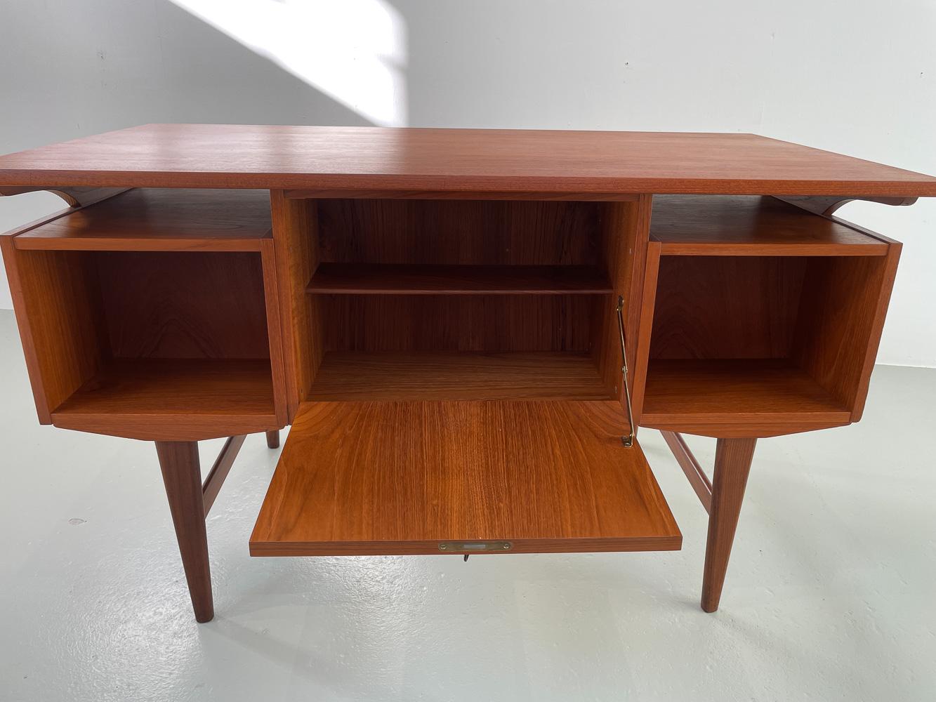 Vintage Danish Freestanding Teak Desk with Floating Top, 1960s. 8