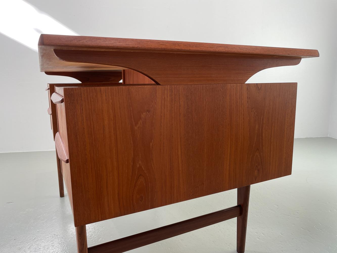 Vintage Danish Freestanding Teak Desk with Floating Top, 1960s. 4
