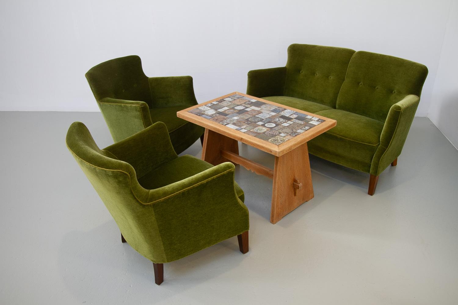 Vintage Danish Green Velvet Sofa, 1940s. 13