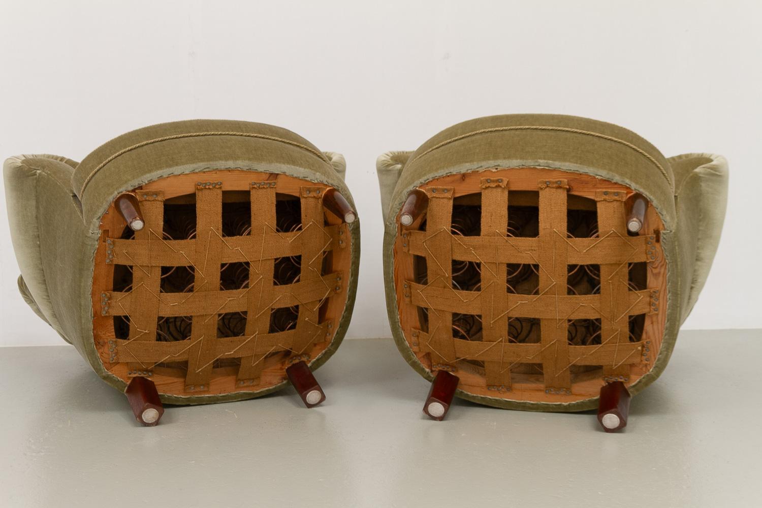 Vintage Danish Green Velvet Wingback Lounge Chairs, 1940s. Set of 2. 9