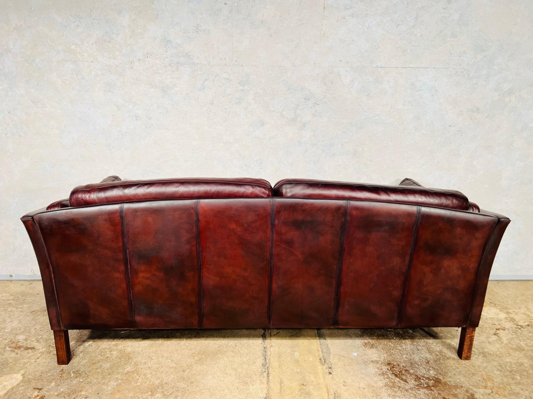 Vintage Danish Hans Mogensen 70 Patinated Chestnut 2.5 Seater Leather Sofa #672 7