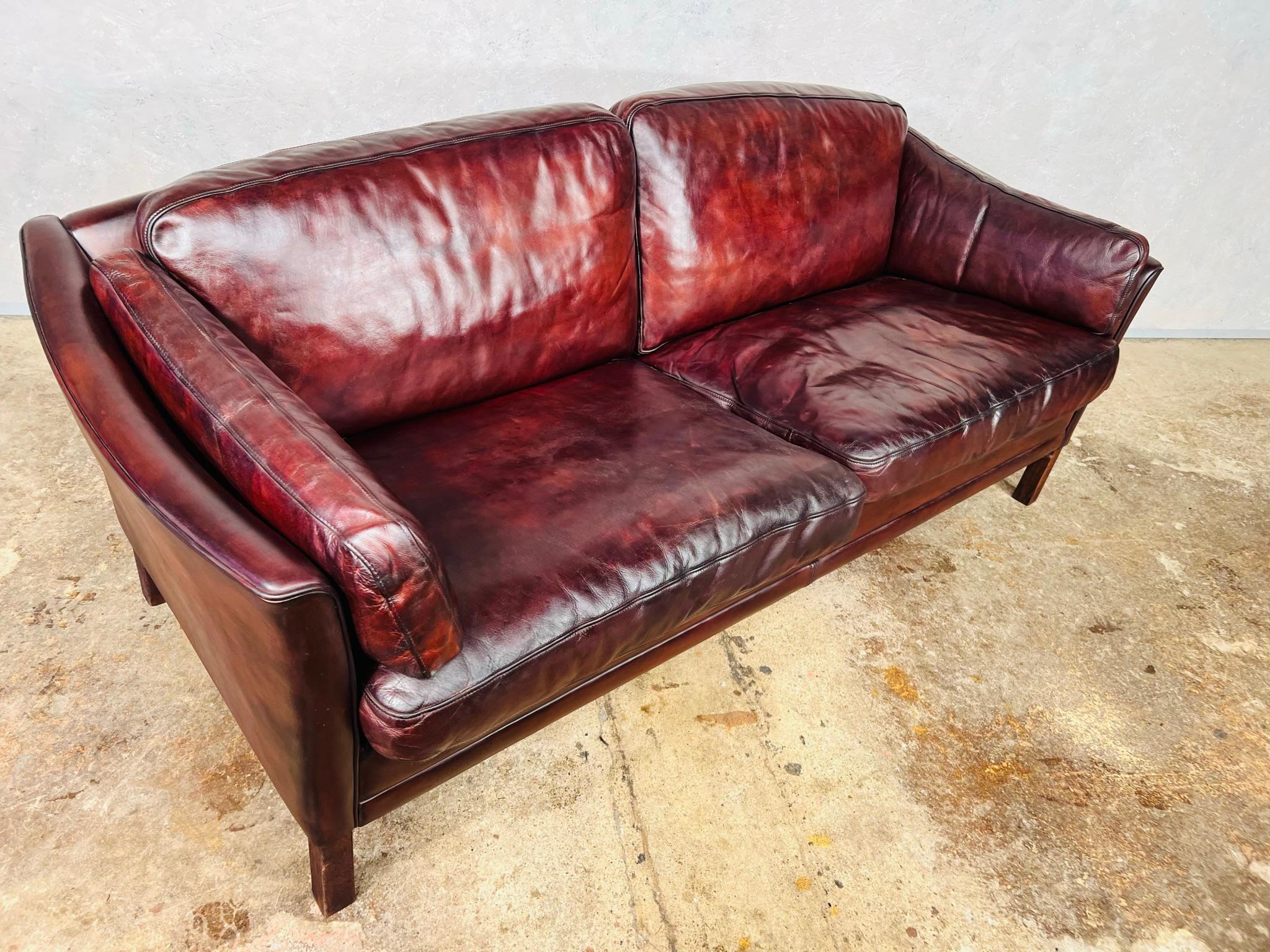 Vintage Danish Hans Mogensen 70 Patinated Chestnut 2.5 Seater Leather Sofa #672 4