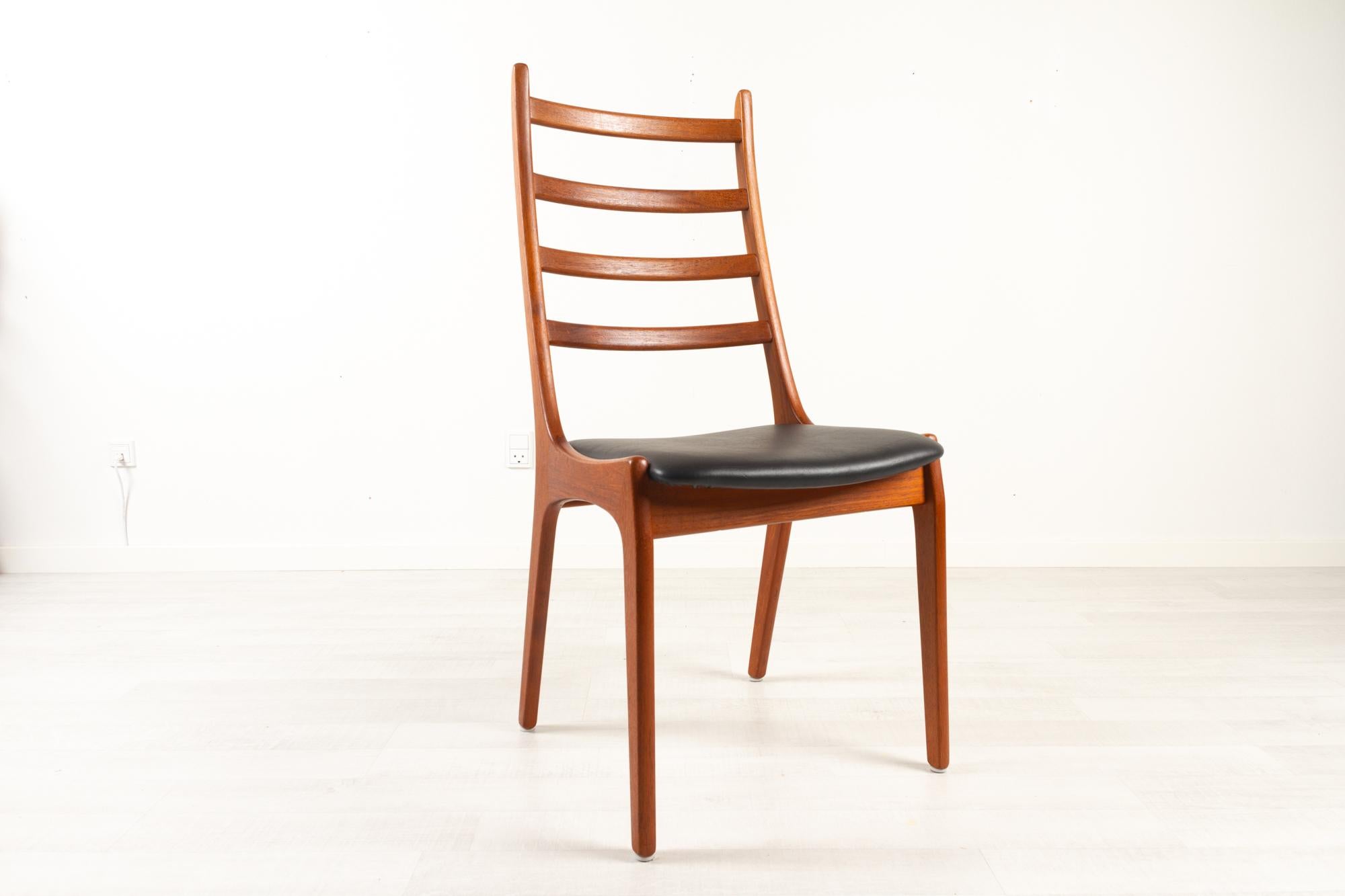 Vintage Danish High-Back Teak Dining Chairs by Korup Stolefabrik 1960s, Set of 4 For Sale 2