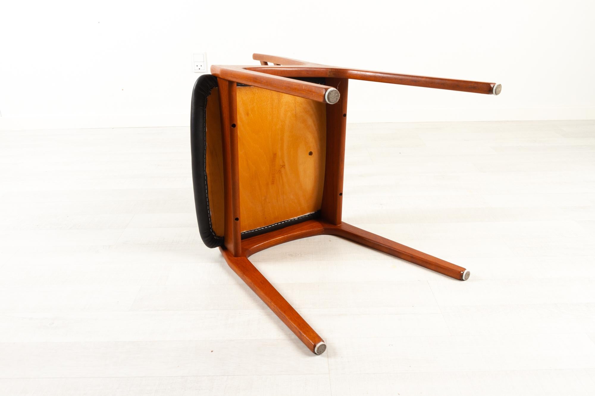 Vintage Danish High-Back Teak Dining Chairs by Korup Stolefabrik 1960s, Set of 4 For Sale 11