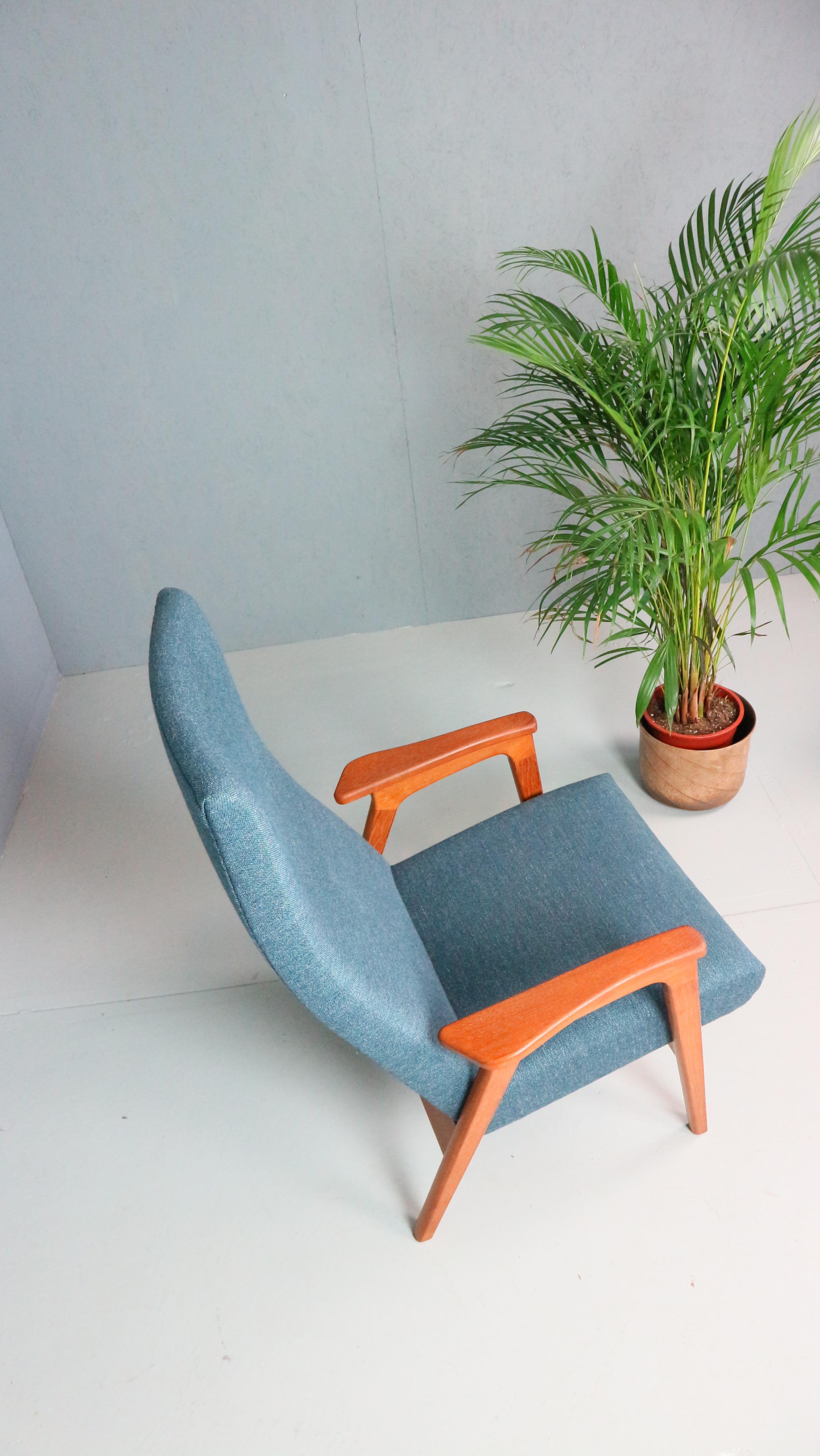 Dänischer Vintage-Sessel mit hoher Rückenlehne aus Teakholz und Wolle 1960er Jahre 14
