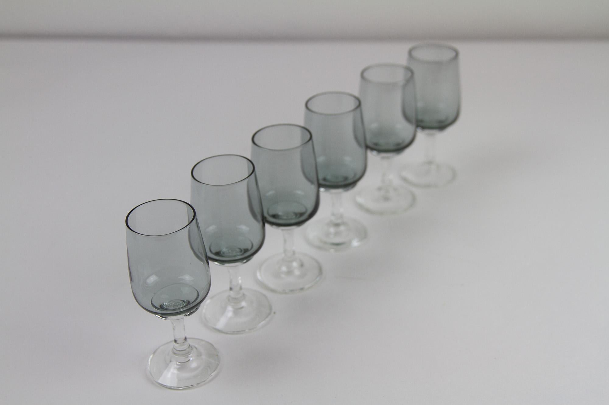 Blown Glass Vintage Danish Holmegaard Atlantic Snaps Glasses, 1960s. Set of 6 For Sale