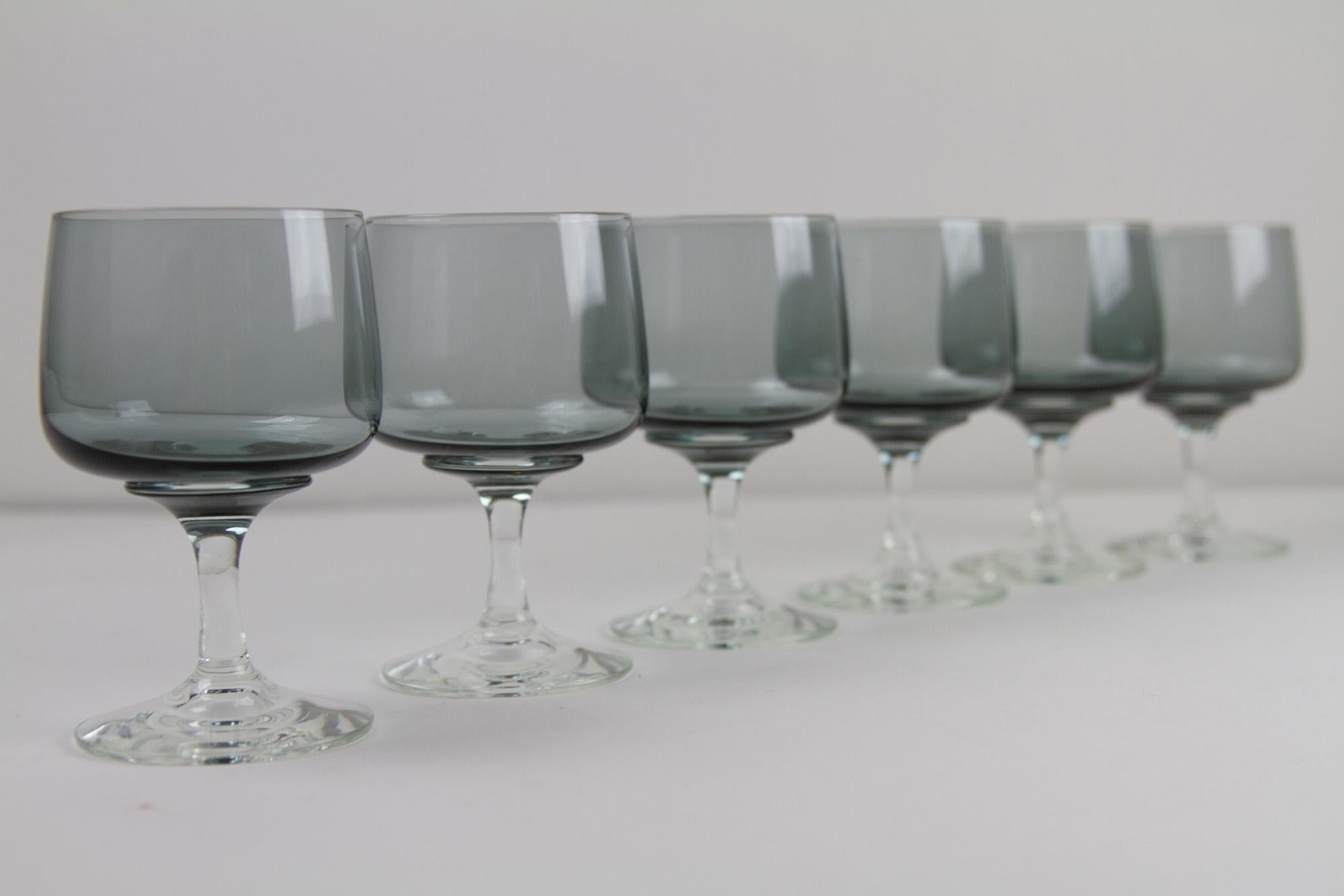 Vintage Danish Holmegaard Atlantic White Wine Glasses, 1960s. Set of 6. For Sale 5