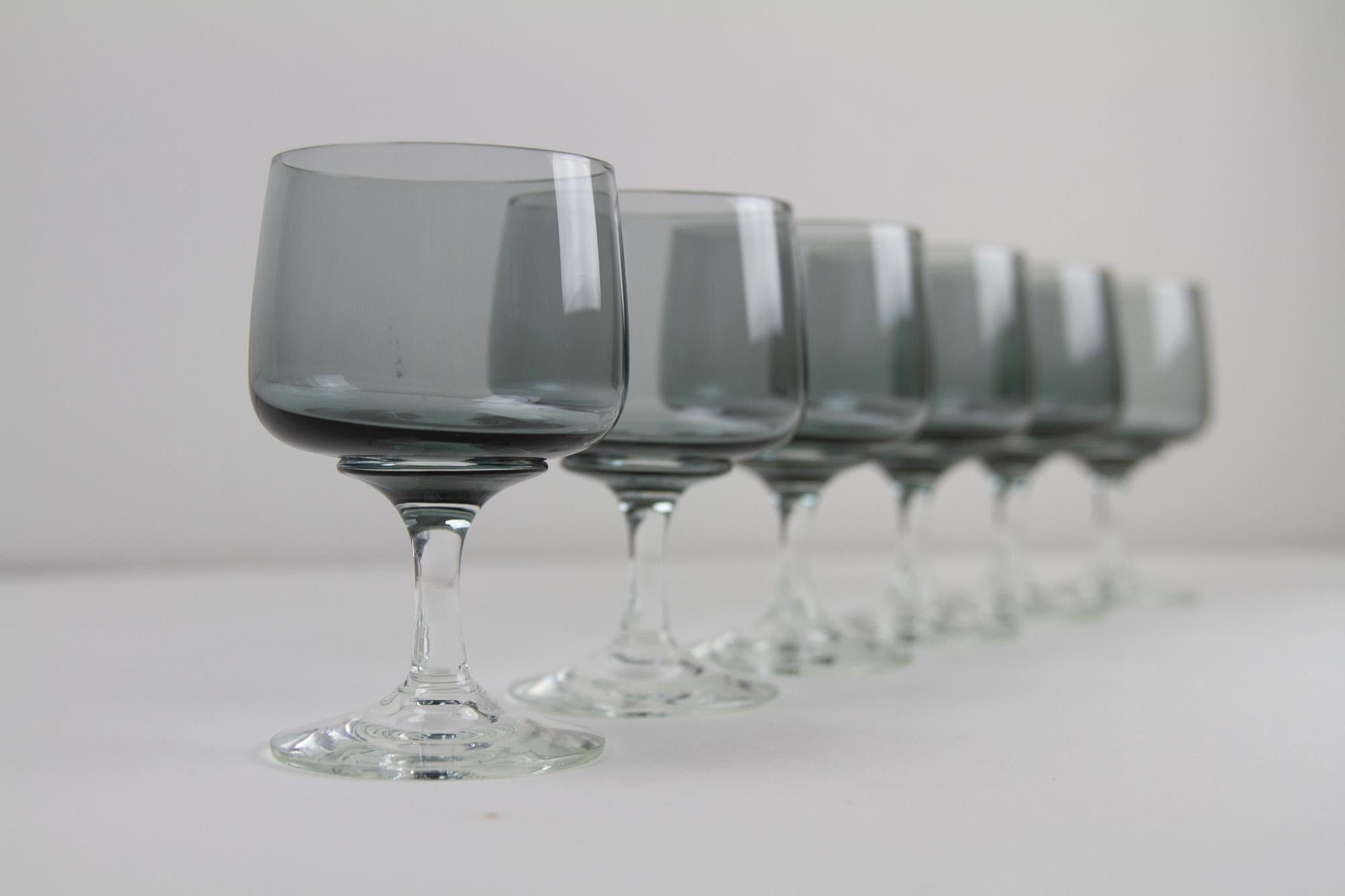 Copas danesas vintage Holmegaard Atlantic para vino blanco, años 60. Juego de 6. en venta 5