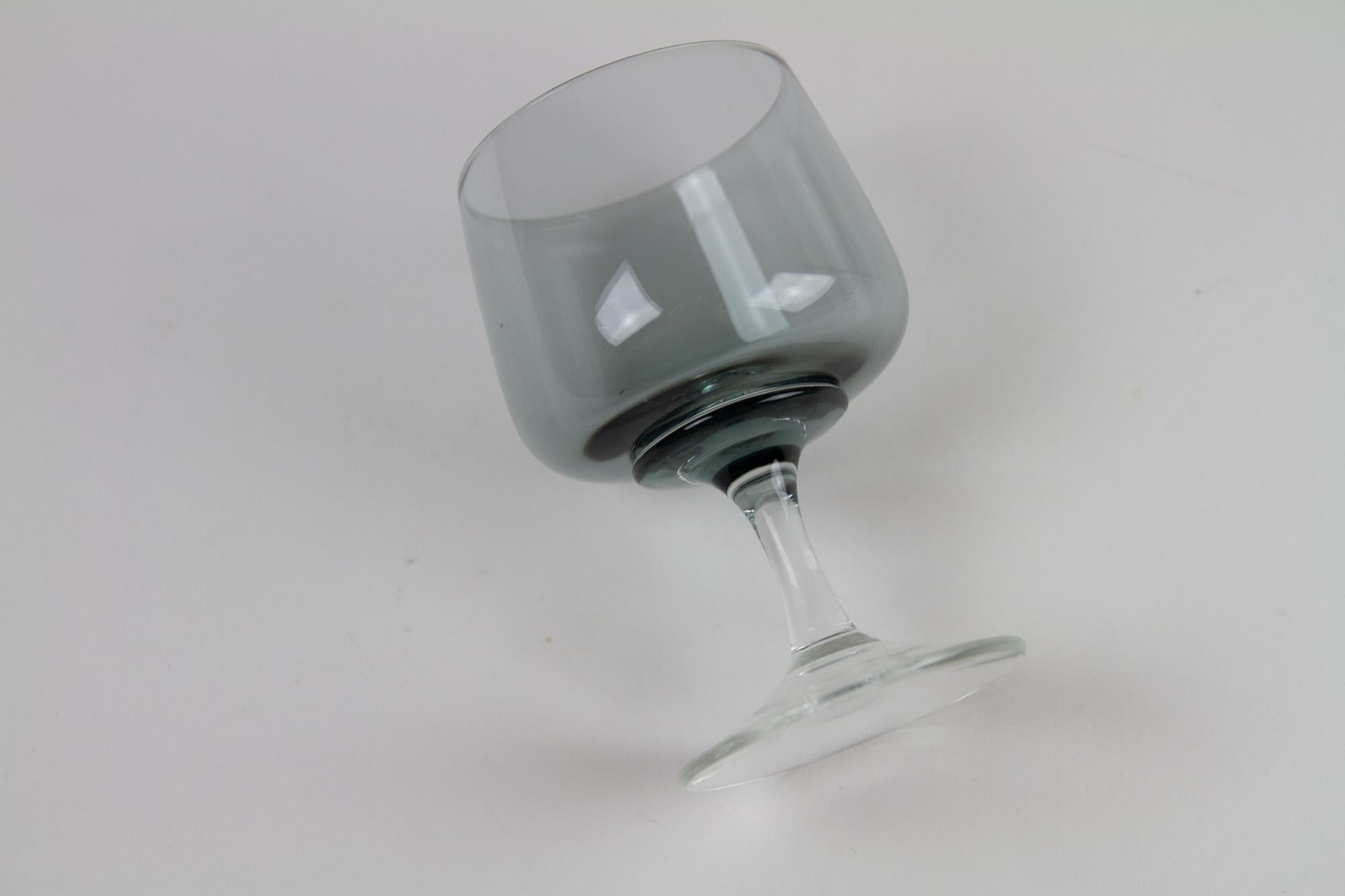 Vintage Danish Holmegaard Atlantic White Wine Glasses, 1960s. Set of 6. For Sale 3