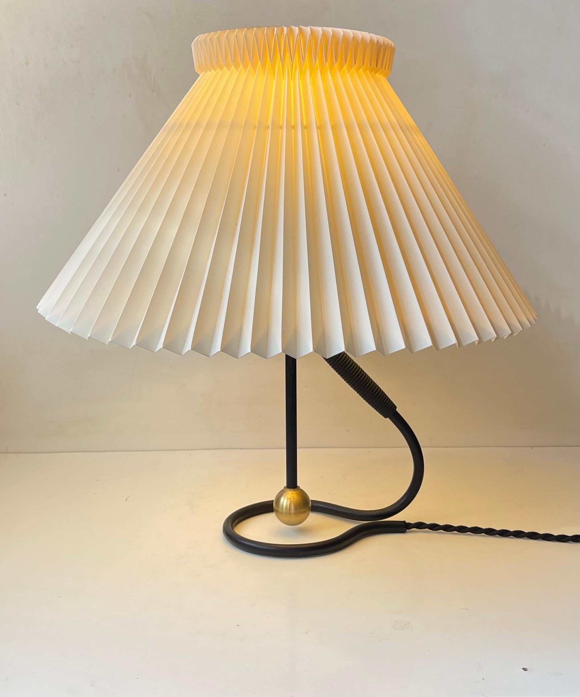 Vintage Danish Le Klint Table Lamp in Brass & Paper by Kaare Klint, 1950s For Sale 1