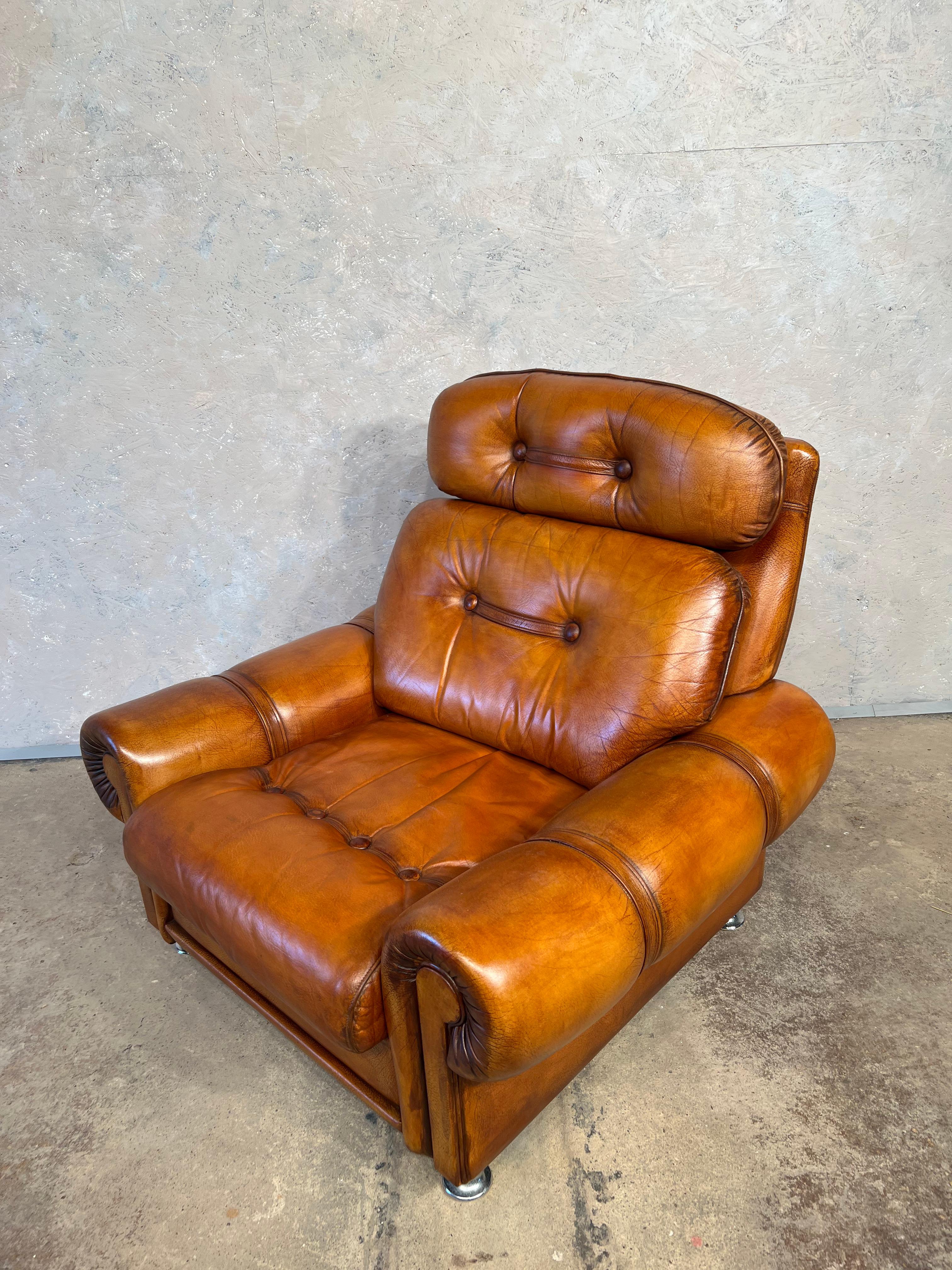 Vintage Danish Leather 1970 ArmChair Retro Light Tan In Good Condition For Sale In Lewes, GB