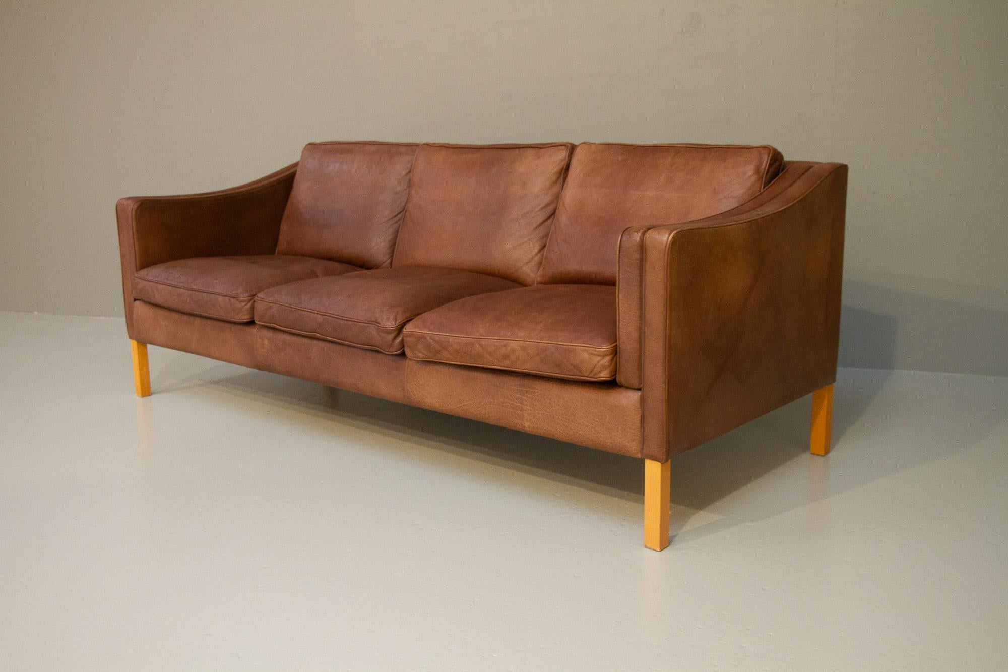 Scandinavian Modern Vintage Danish Leather 3-Seater Sofa by Stouby, 1980s.