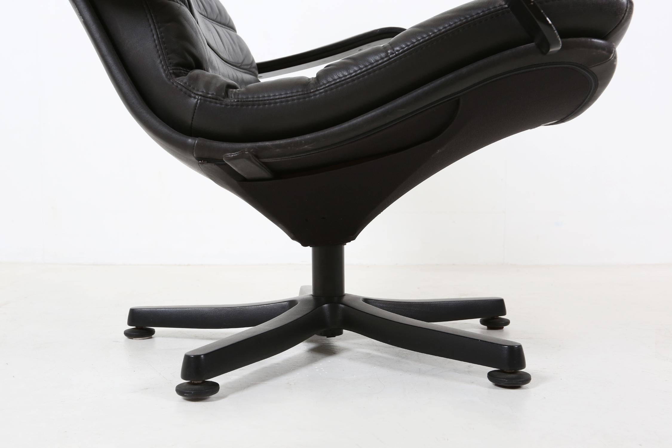 Vintage Danish Leather Lounge Chair from Berg Furniture with ottoman, 1970s 8