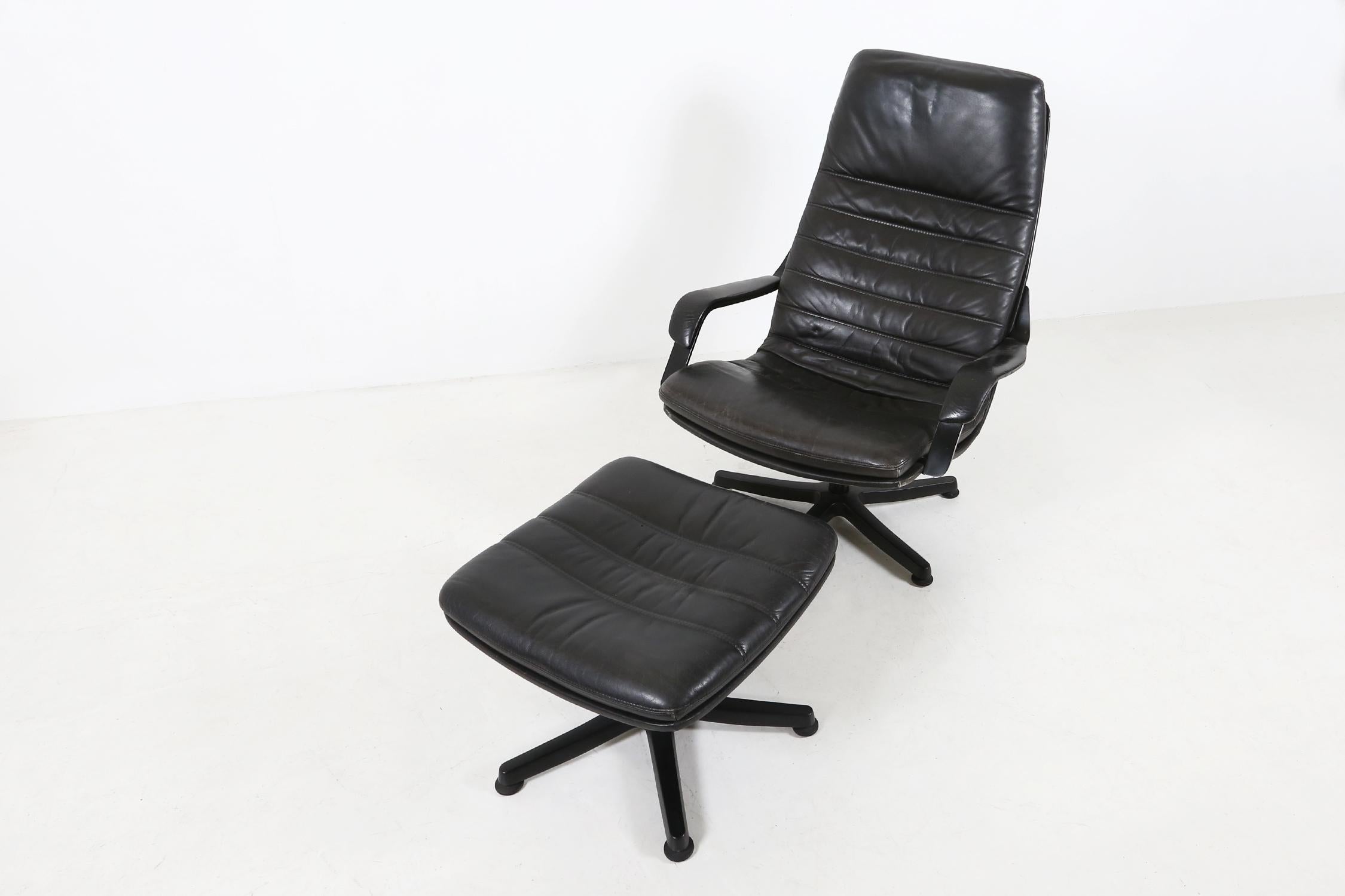 Mid-Century Modern Vintage Danish Leather Lounge Chair from Berg Furniture with ottoman, 1970s