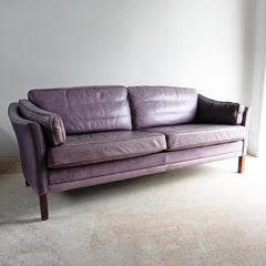 Vintage Danish Lilac Leather Sofa By Mogens Hansen, Mid-Late 20Th Century (Canapé en cuir lilas d'origine danoise)