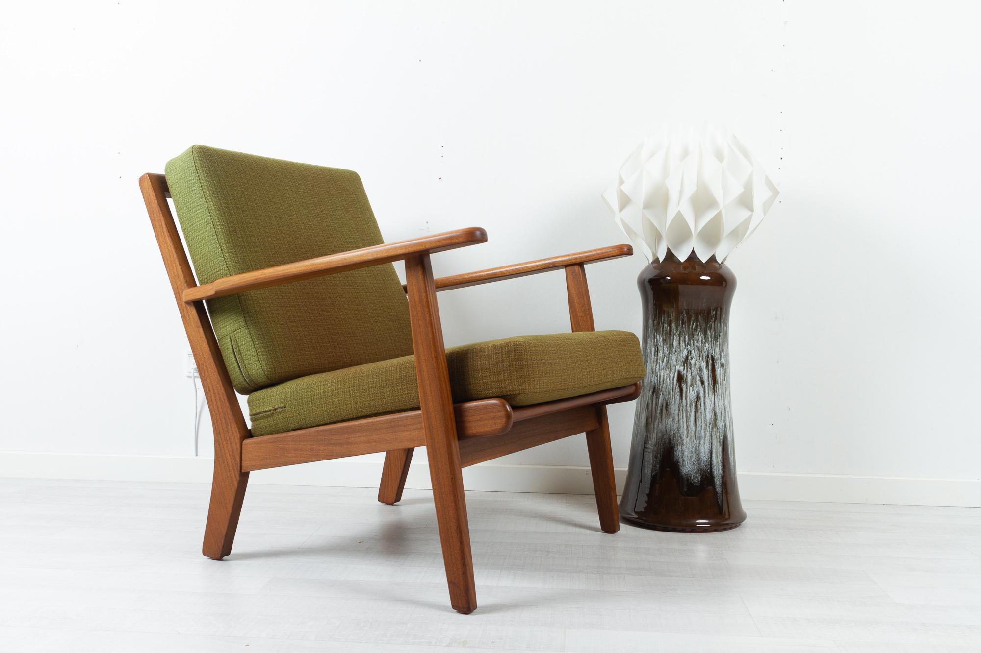 Vintage Danish Lounge Chair by Aage Pedersen for Getama, 1960s For Sale 9