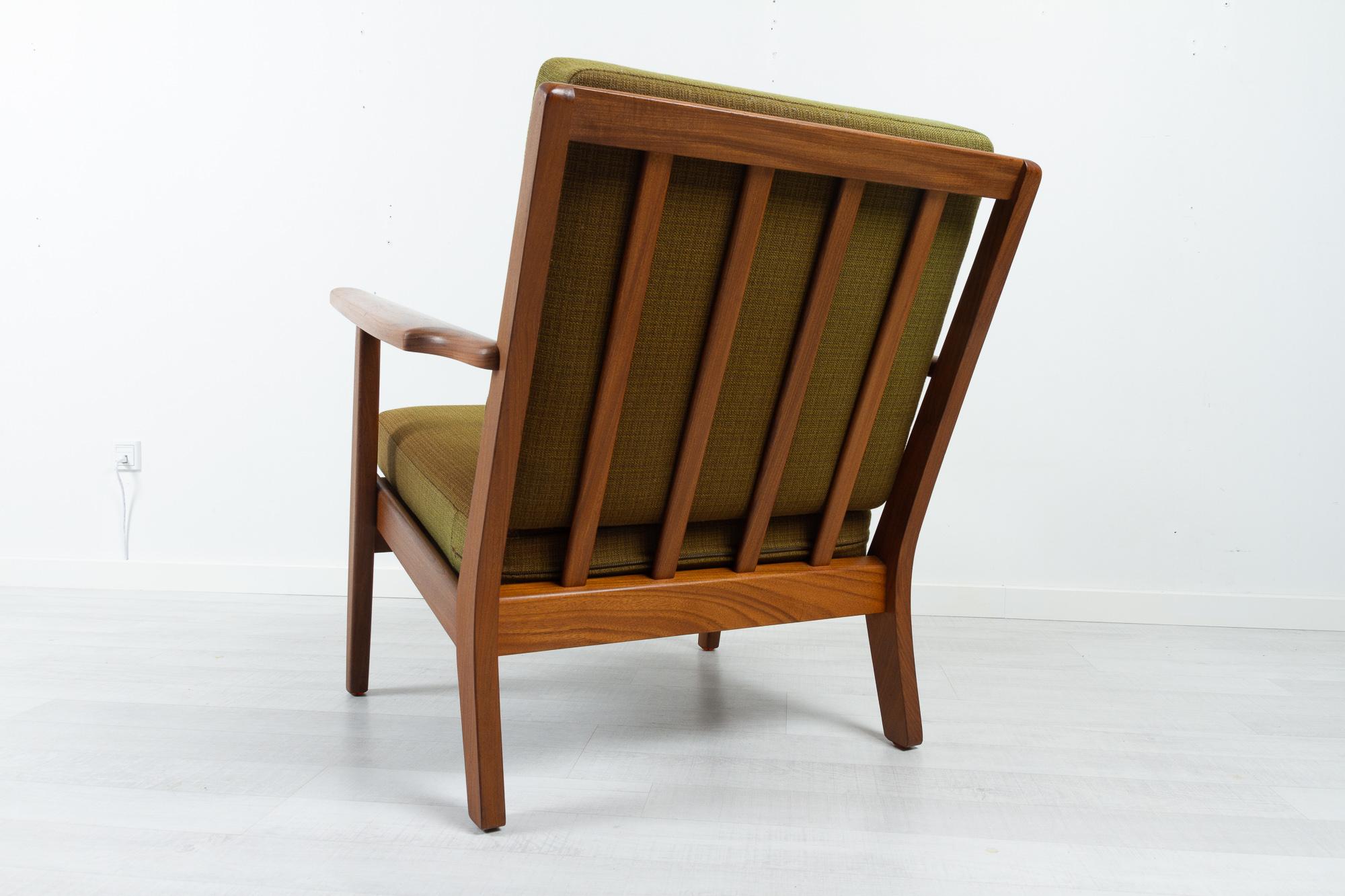 Vintage Danish Lounge Chair by Aage Pedersen for Getama, 1960s For Sale 2