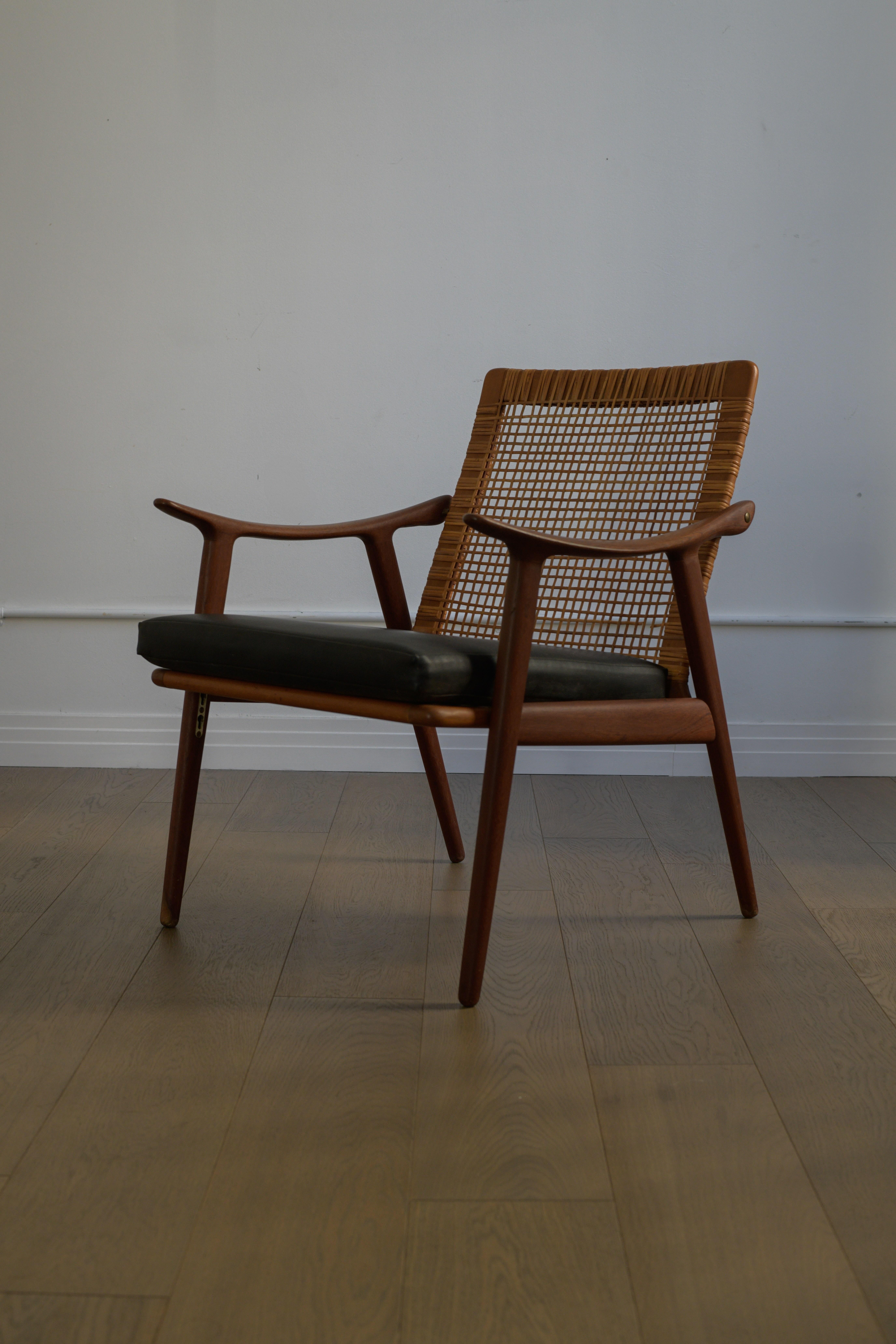 Chaise longue danoise vintage dans le style de Peter Hvidt Bon état - En vente à Los Angeles, CA