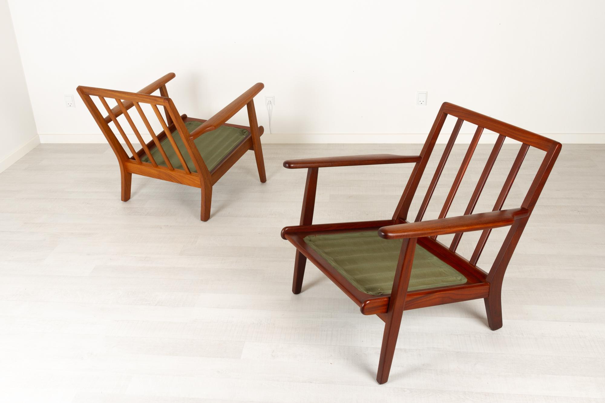 Mid-20th Century Vintage Danish Lounge Chairs by Aage Pedersen for GETAMA 1960s, Set of 2 For Sale