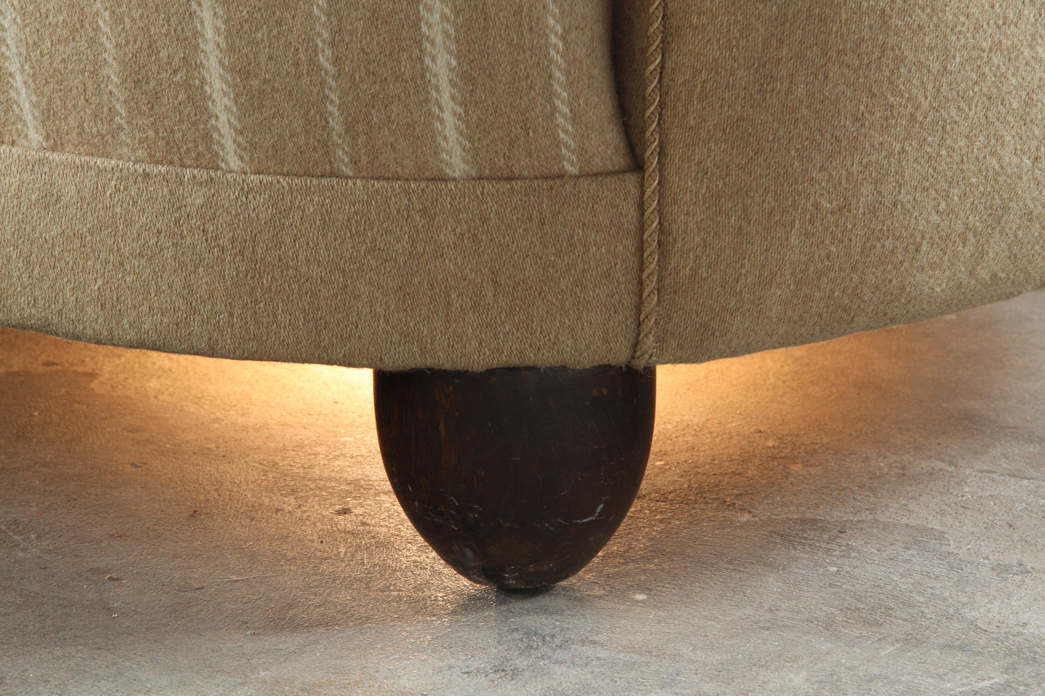 Vintage Danish Loveseat Curved Cabinetmaker Sofa, 1940s en vente 11