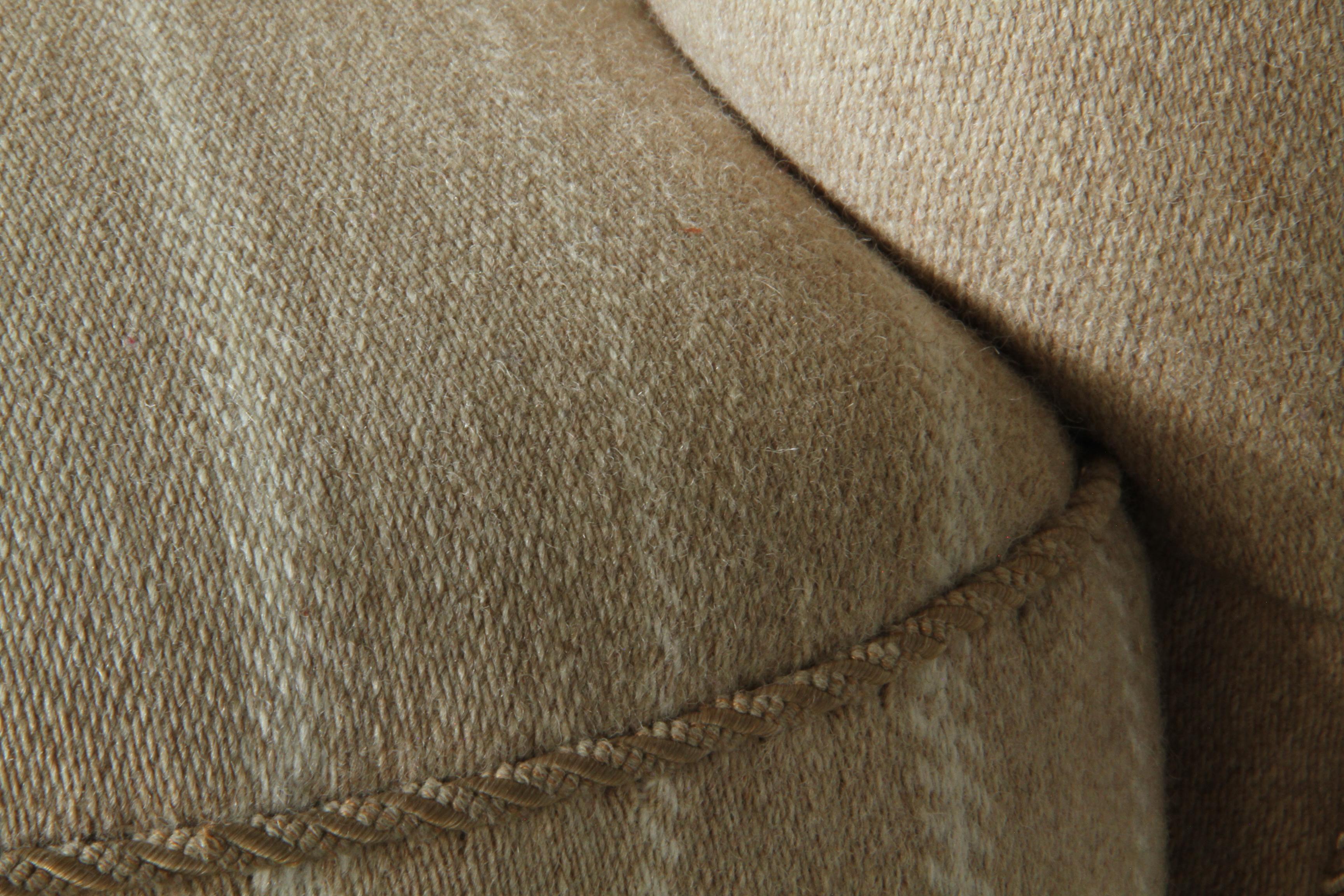 Vintage Danish Loveseat Curved Cabinetmaker Sofa, 1940s en vente 12