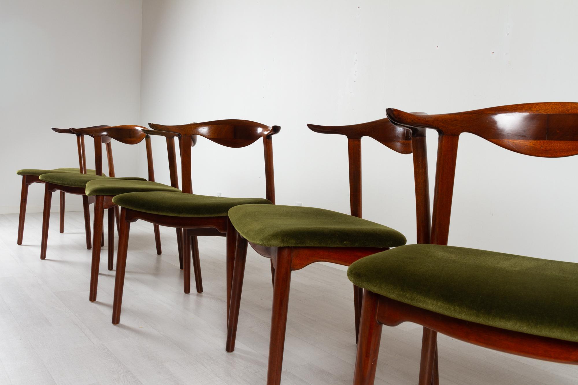 Vintage Danish Mahogany Cowhorn Chairs 1940s, Set of 6 For Sale 2