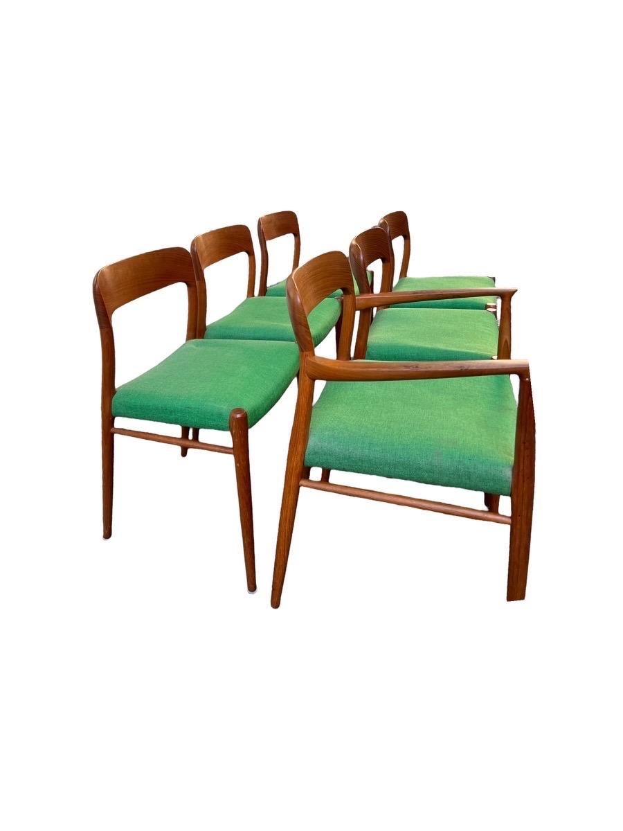 Vintage Danish MCM Dining Chairs by N.O Moller for JL Moller Stamped, Set of 6 In Good Condition For Sale In Seattle, WA