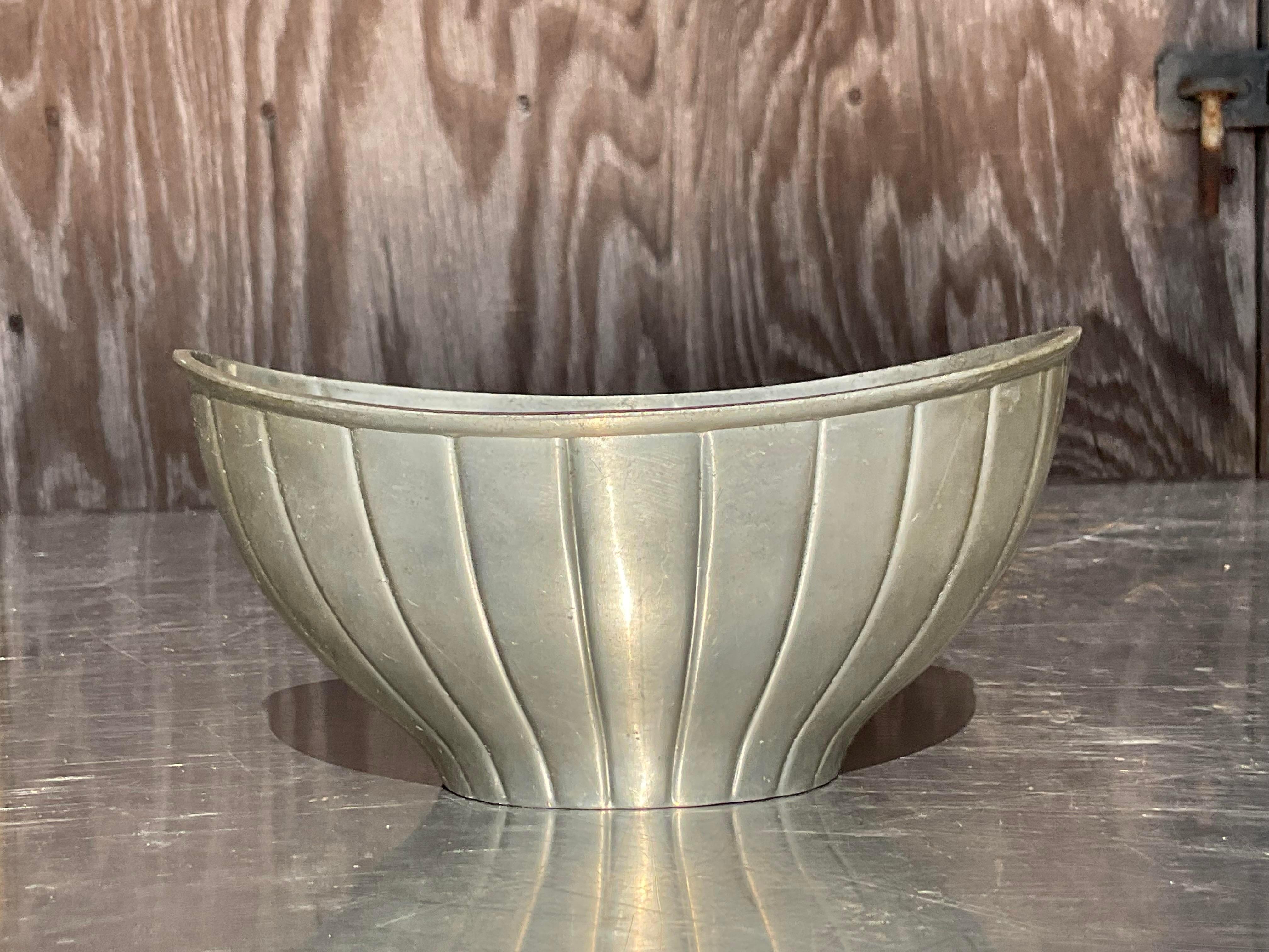Vintage Danish MCM Just Andersen Pewter Bowl In Good Condition In west palm beach, FL