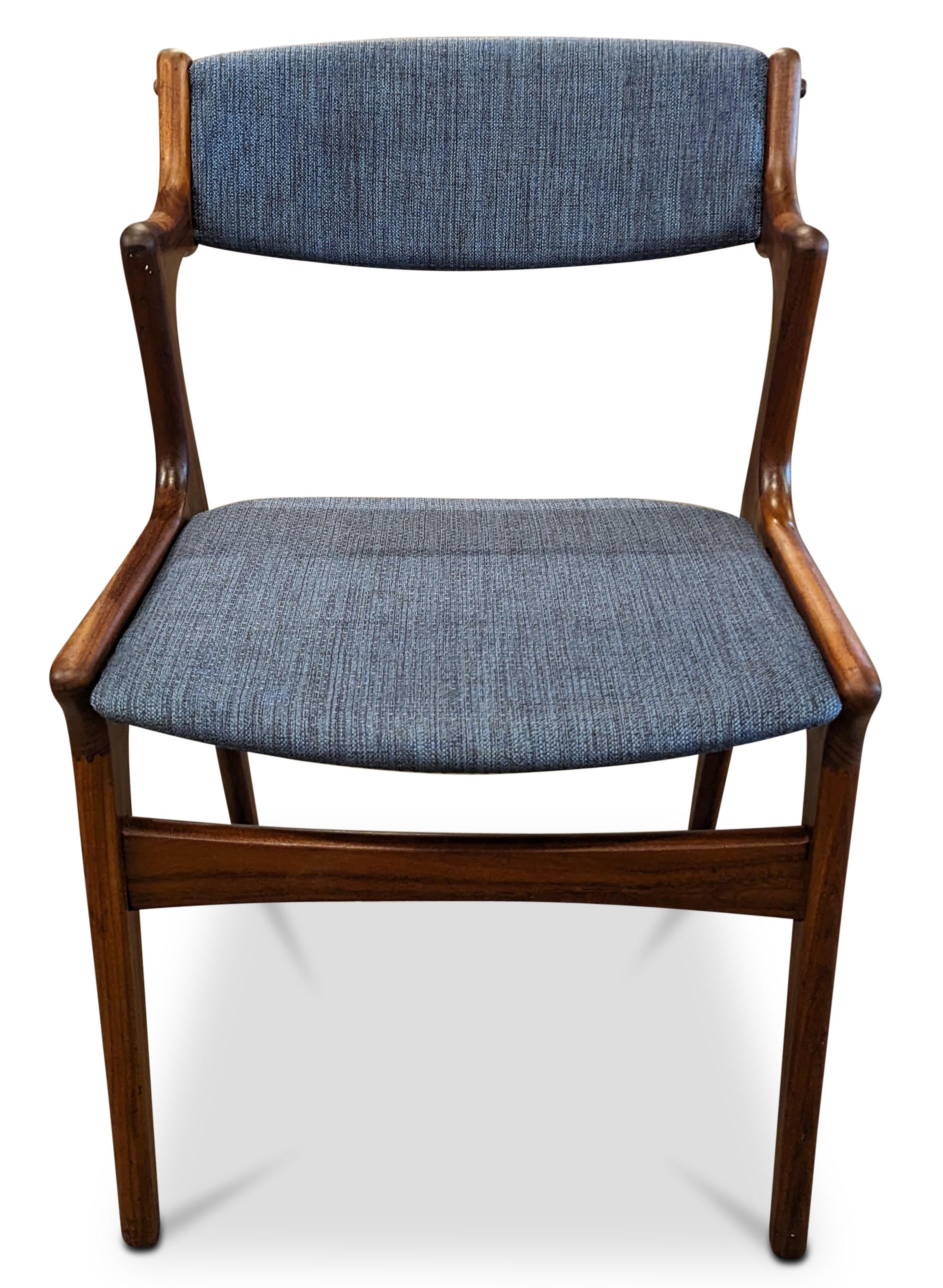 Vintage Danish Mid Century 4 Nova Teak Chairs - 072334 In Good Condition In Brooklyn, NY