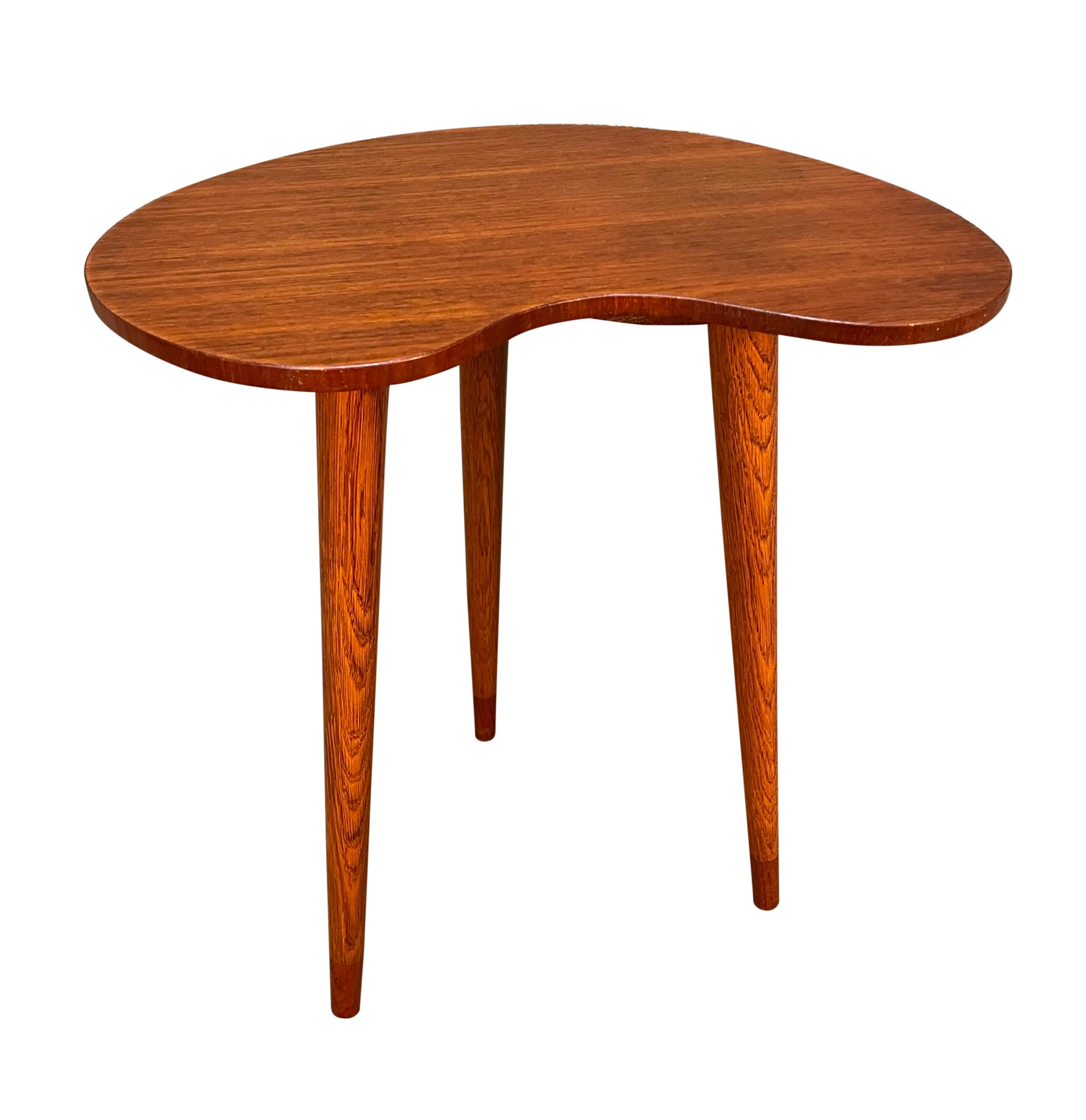 Mid-20th Century Vintage Danish Mid Century Boomerang Teak and Oak End Table by Gorm Mobler