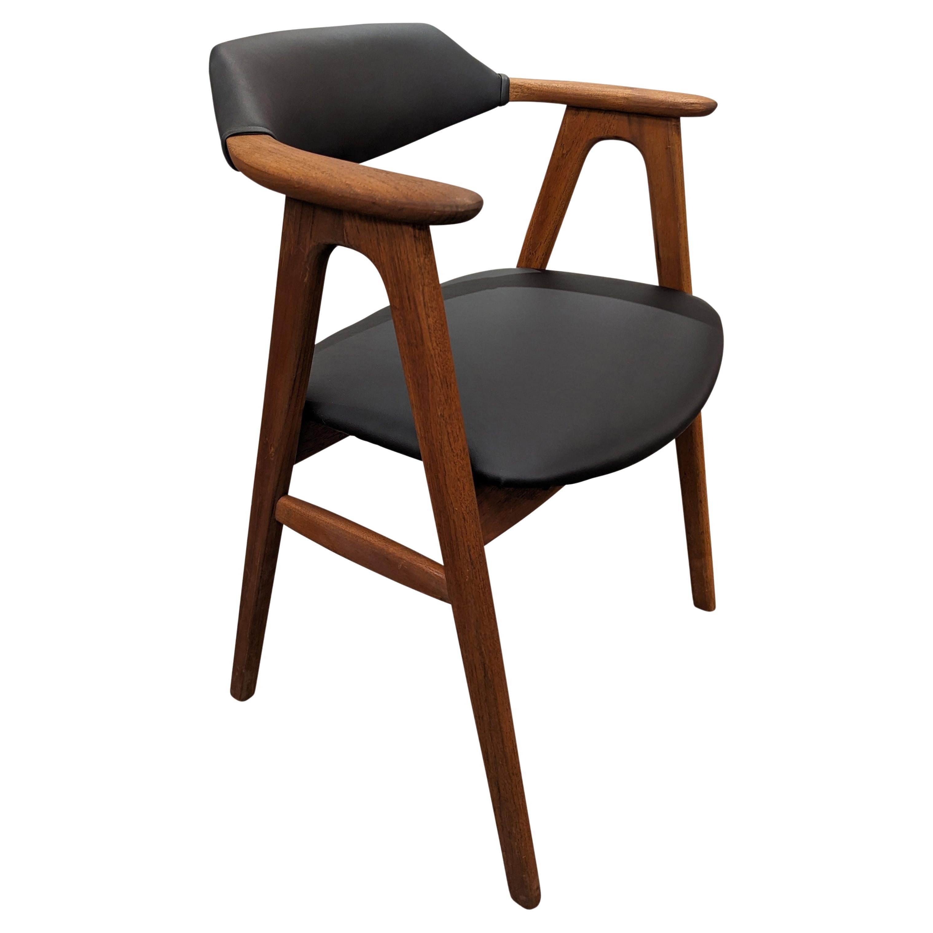  Vintage Danish Mid Century Erik Kirkegaard Arm Chair - 022430 For Sale