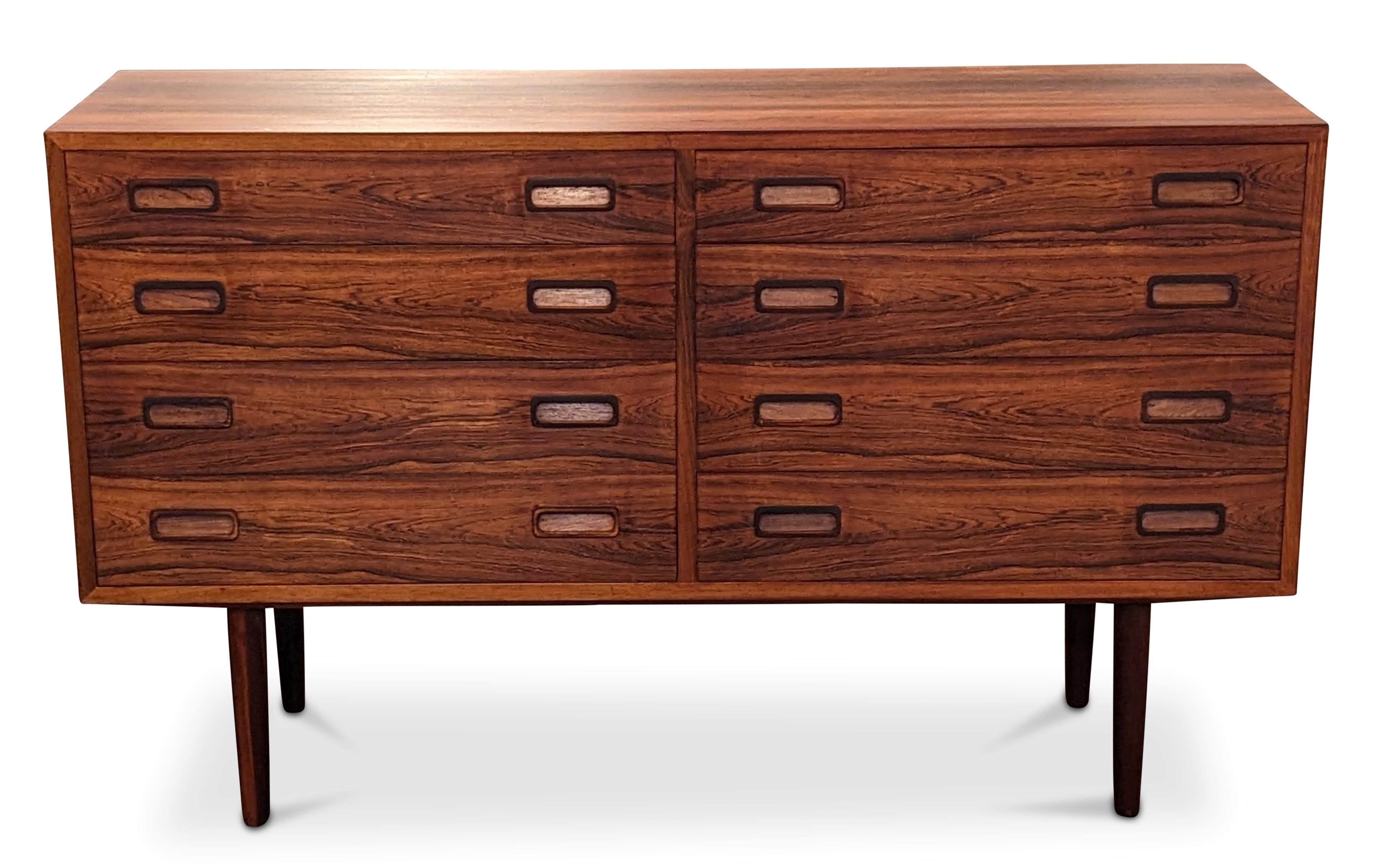 Vintage Danish Midcentury Hundevad Rosewood Double Dresser, 062303 In Good Condition In Jersey City, NJ
