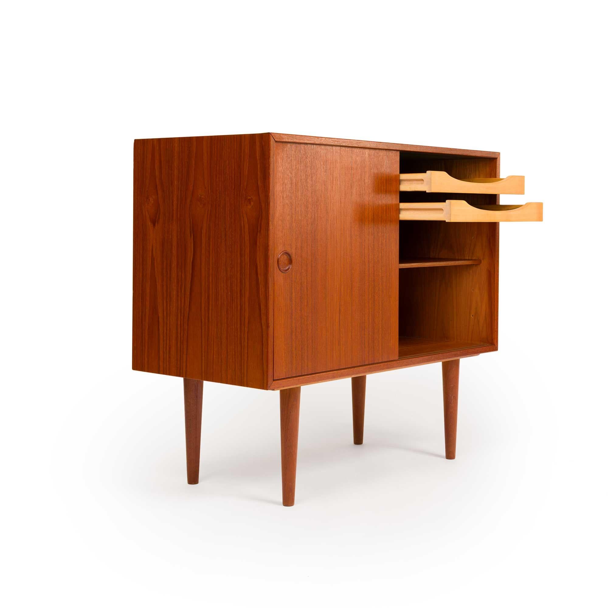 Vintage Danish Mid-Century Kai Kristansen Teakholz Credenza 1960s (20. Jahrhundert) im Angebot