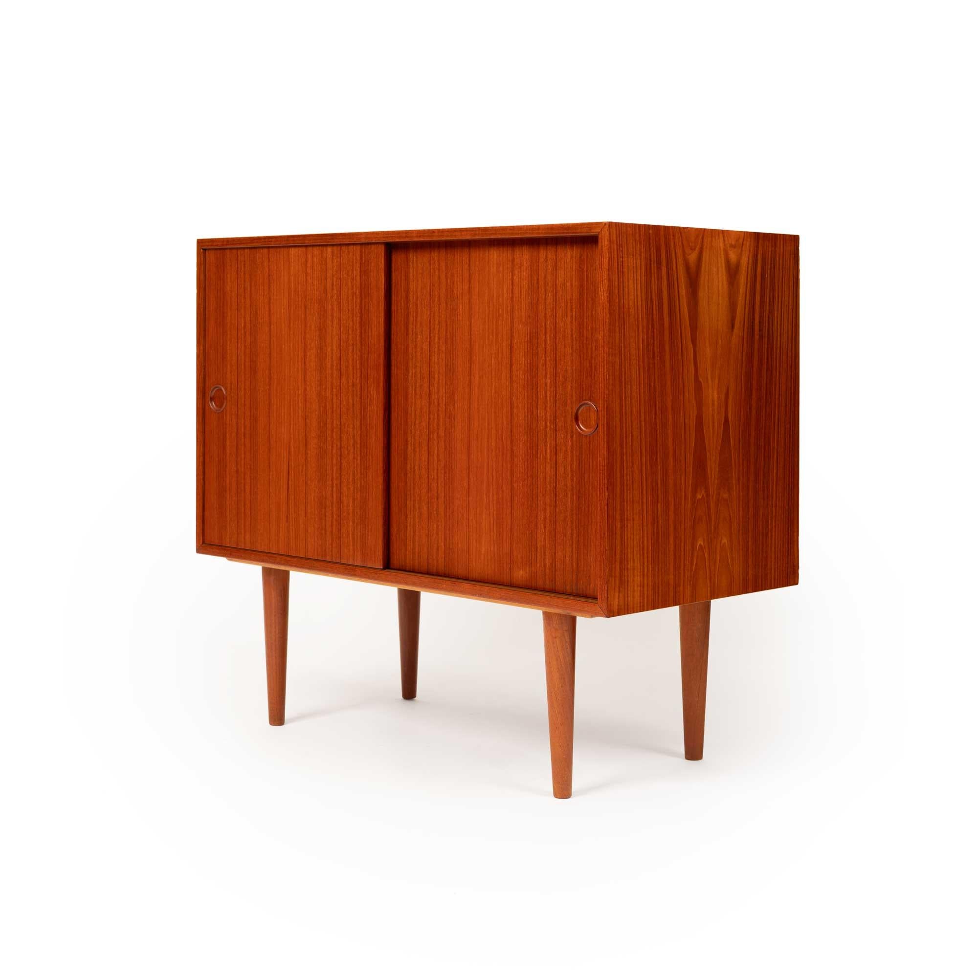 Vintage Danish Mid-Century Kai Kristansen Teakholz Credenza 1960s im Angebot 1