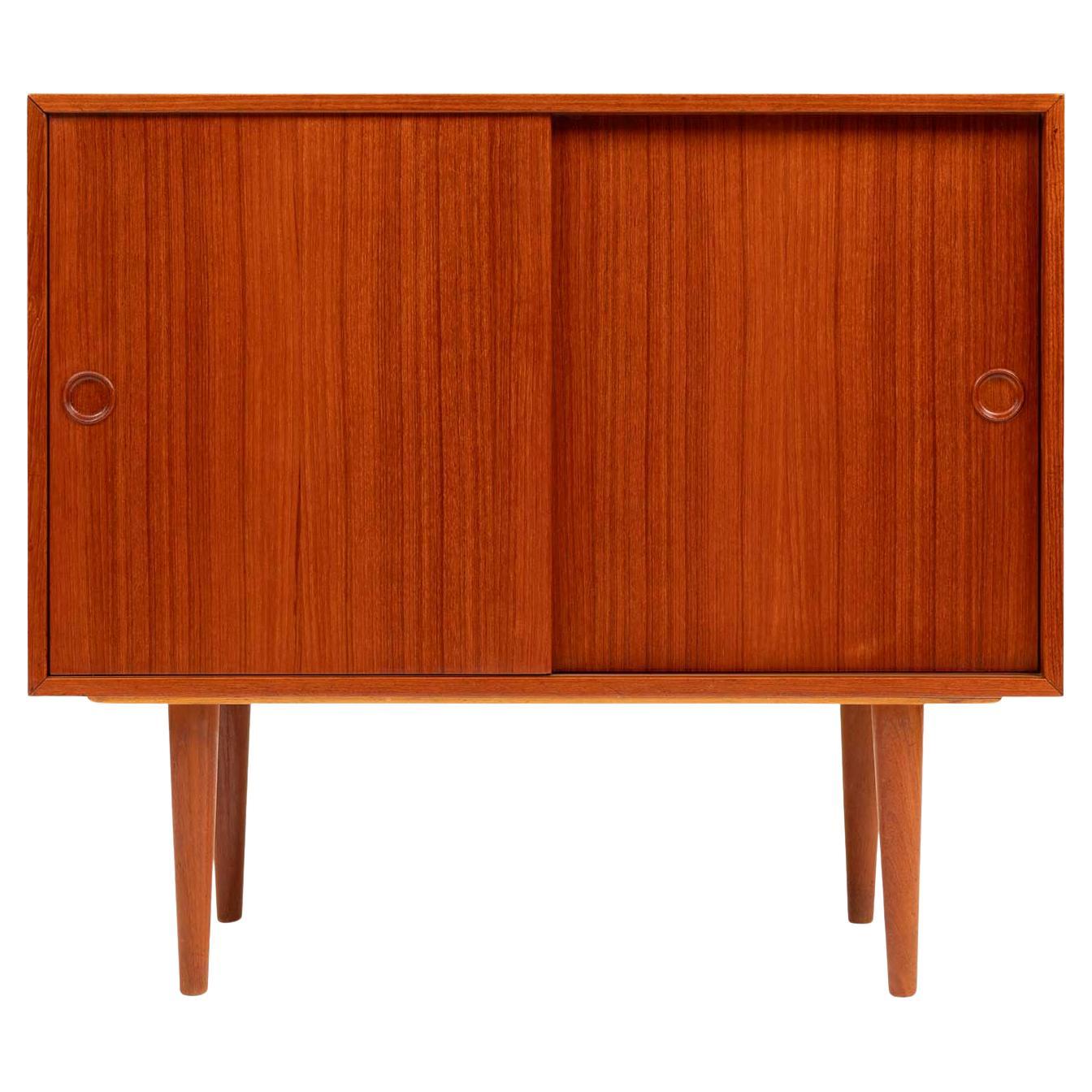 Vintage Danish Mid-Century Kai Kristansen Teakholz Credenza 1960s im Angebot