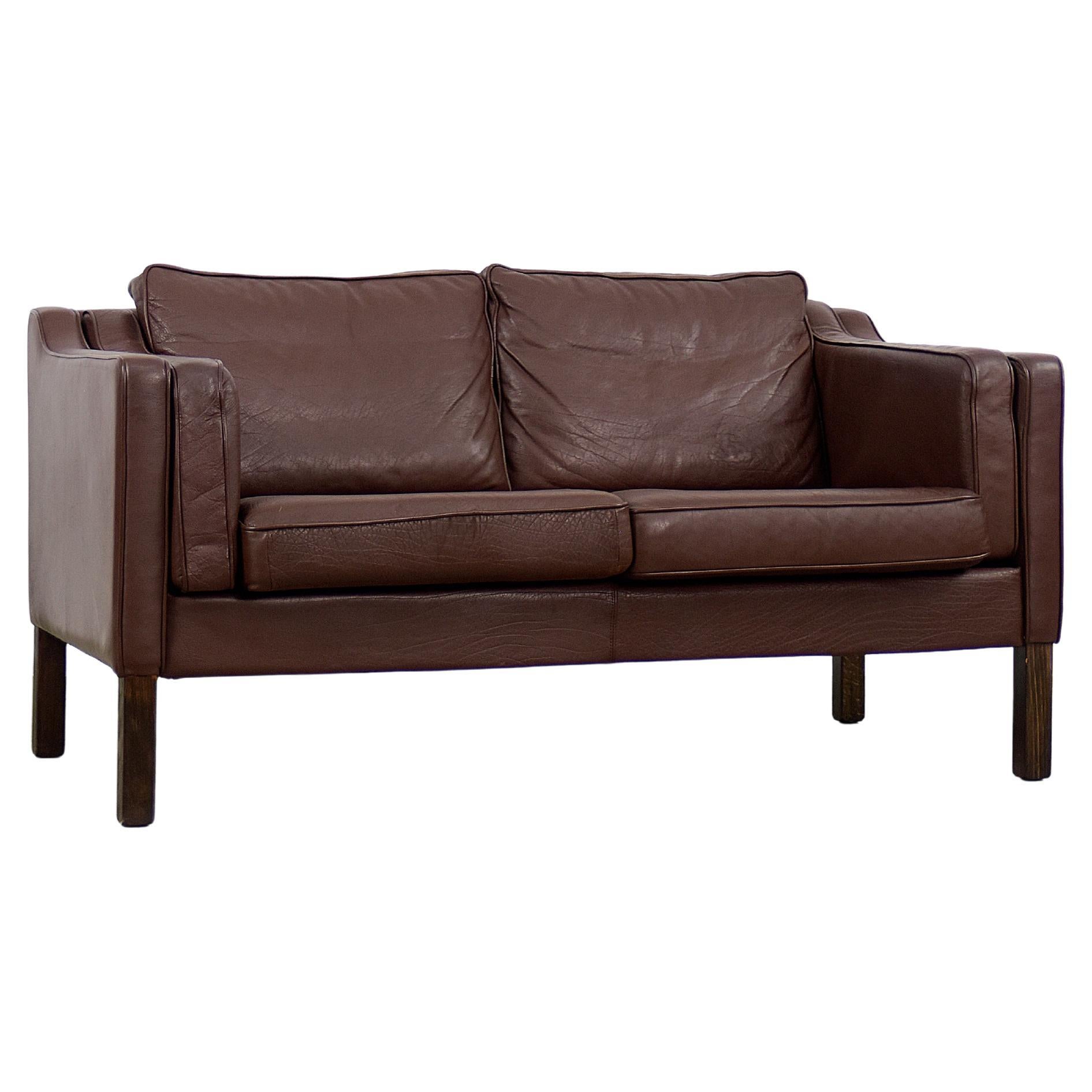 Divano danese d'epoca in pelle marrone The Modern Scandinavian, anni '70 in vendita