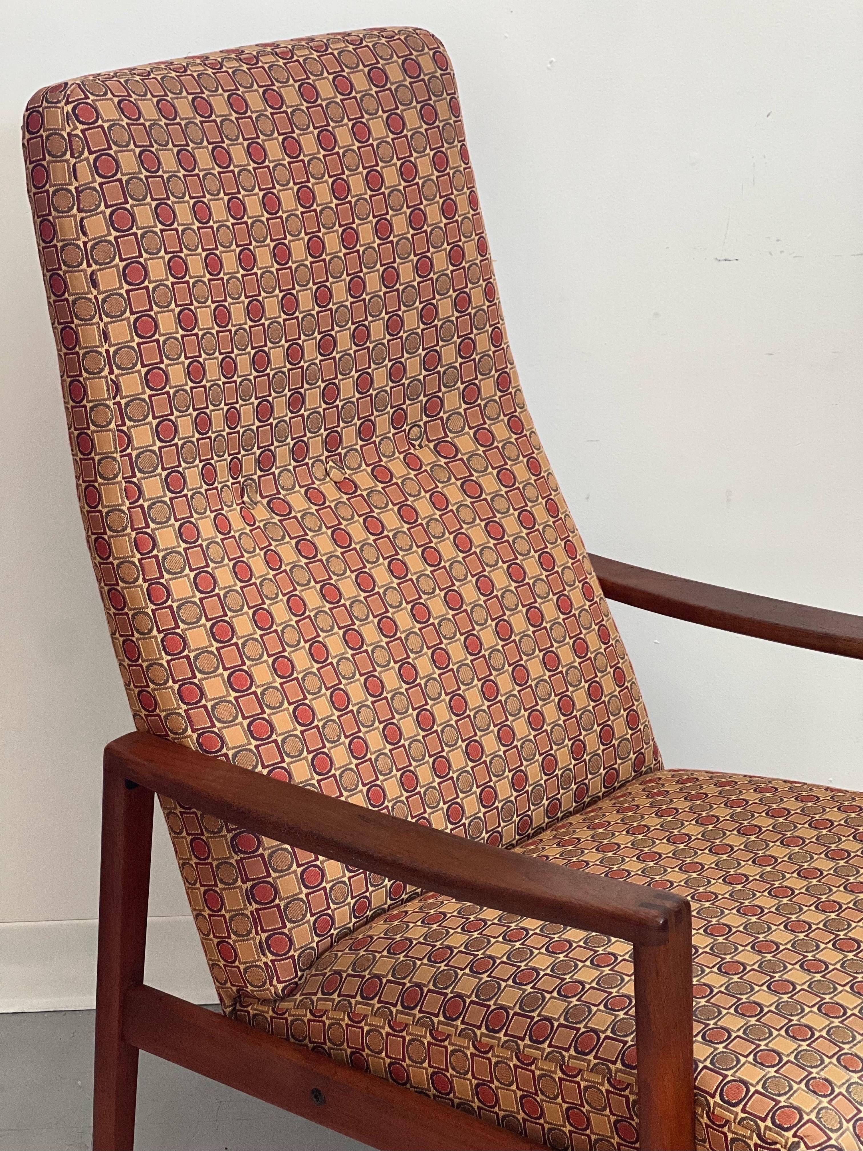 Late 20th Century Vintage Danish Mid Century Modern Chair by Milo Baughman For Sale