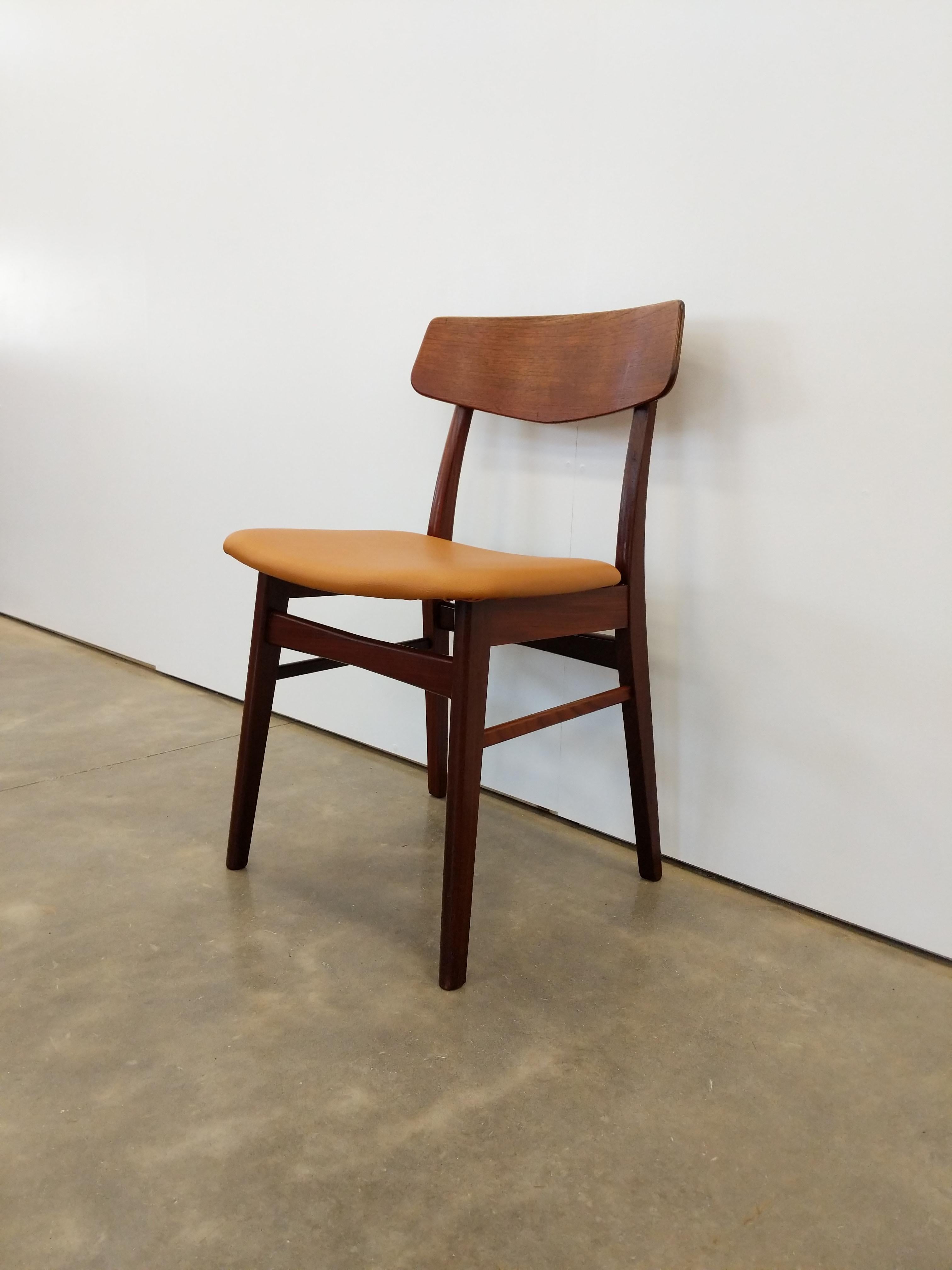 Wood Vintage Danish Mid Century Modern Dining Chair For Sale