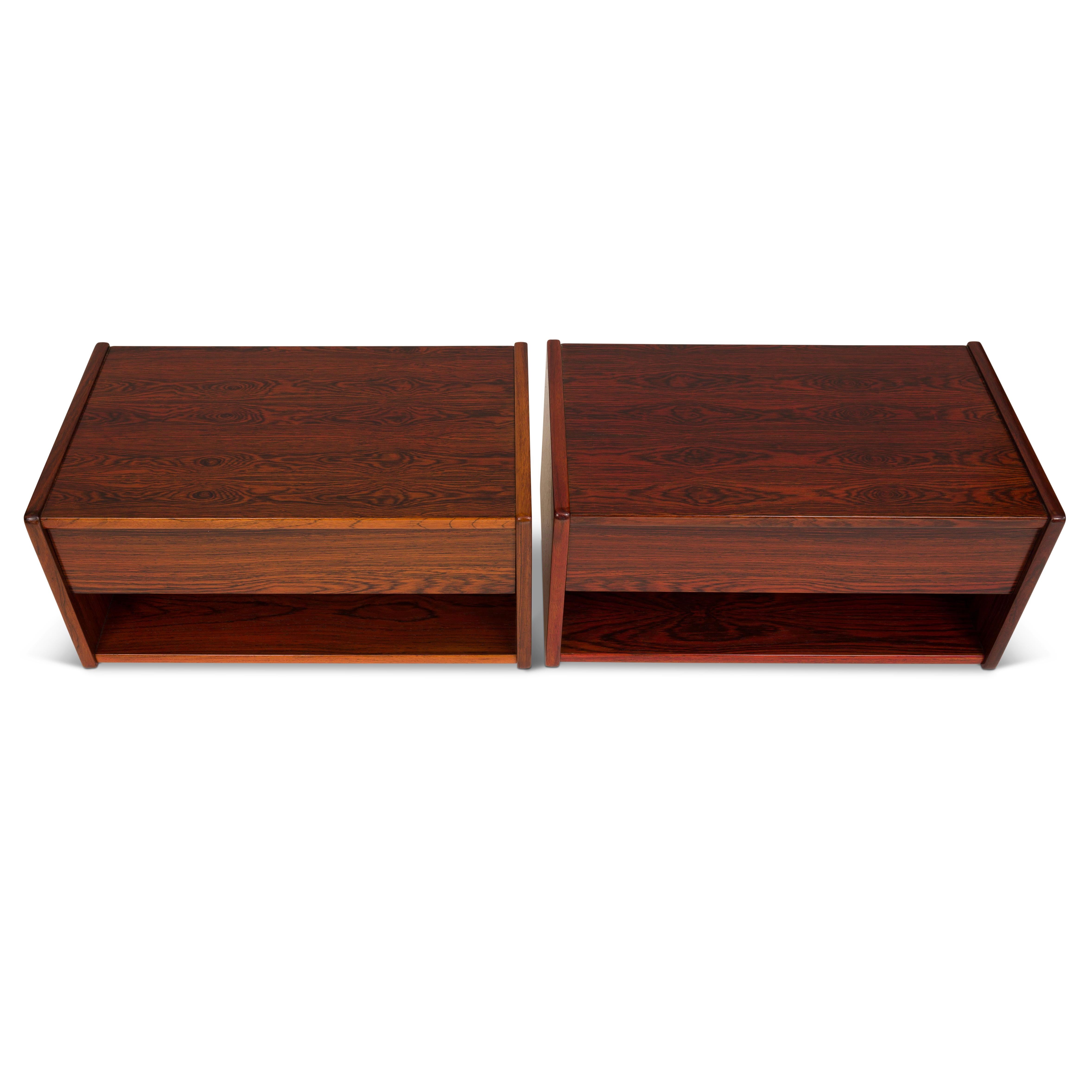 Vintage Danish Mid-Century Modern Floating Rosewood Nightstands In Good Condition For Sale In Emeryville, CA