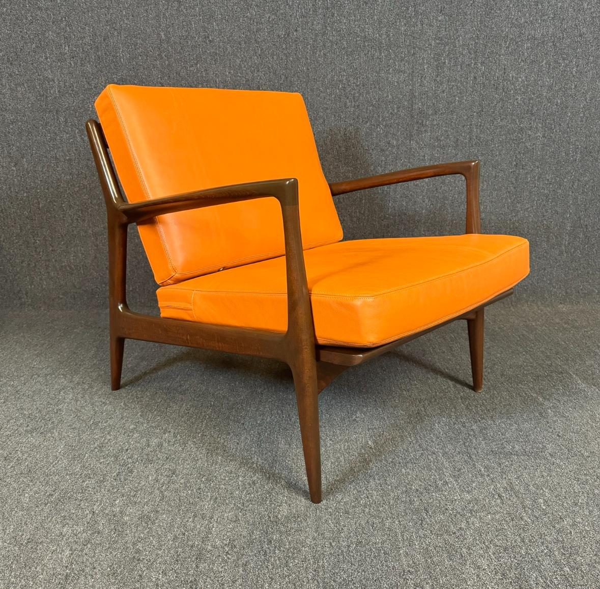 Vintage Danish Mid Century Modern Lounge Chair by Kofod Larsen for Selig In Good Condition For Sale In San Marcos, CA