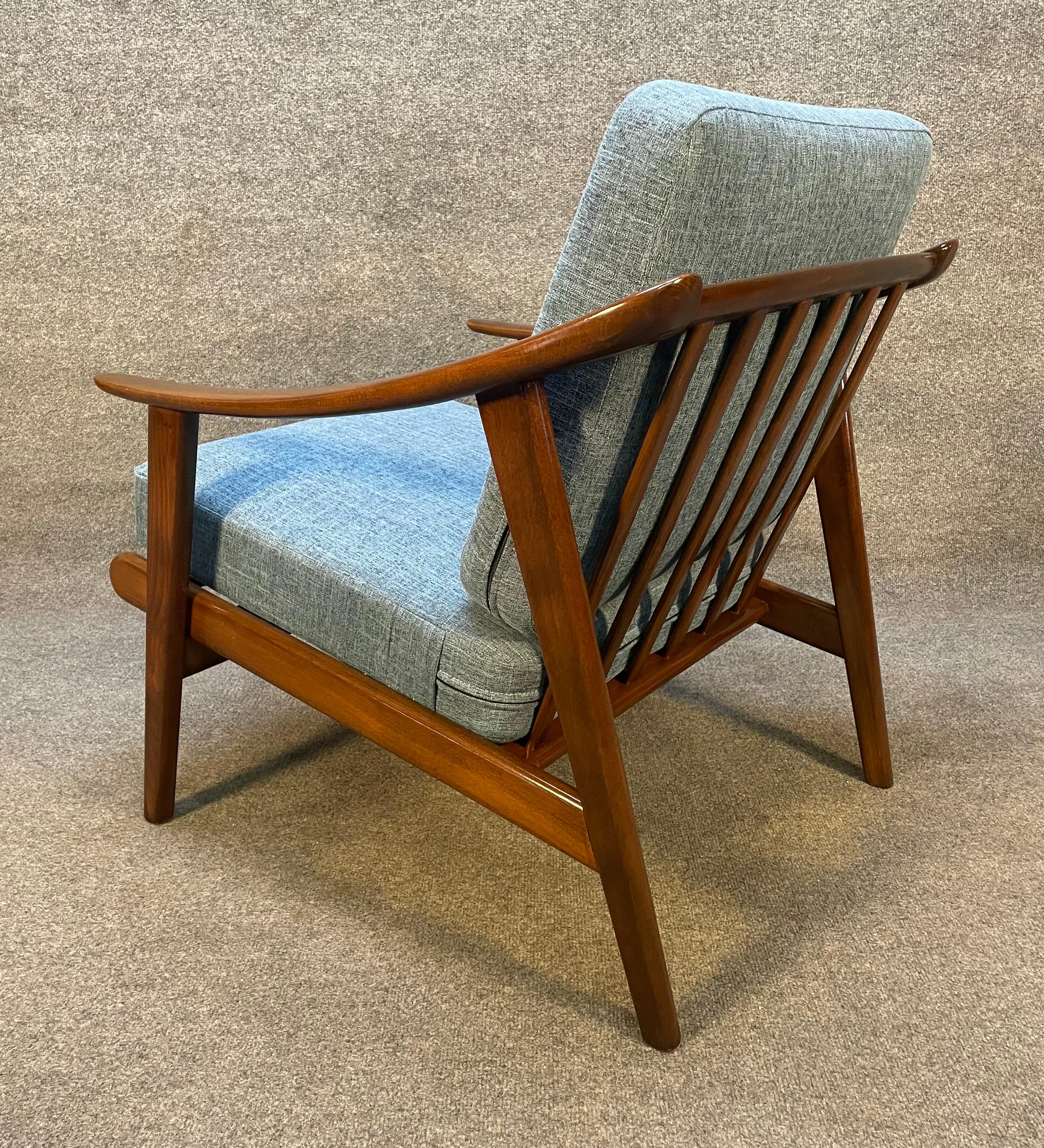 Scandinavian Modern Vintage Danish Mid Century Modern Lounge Chair in the Manner of Folke Ohlsson For Sale