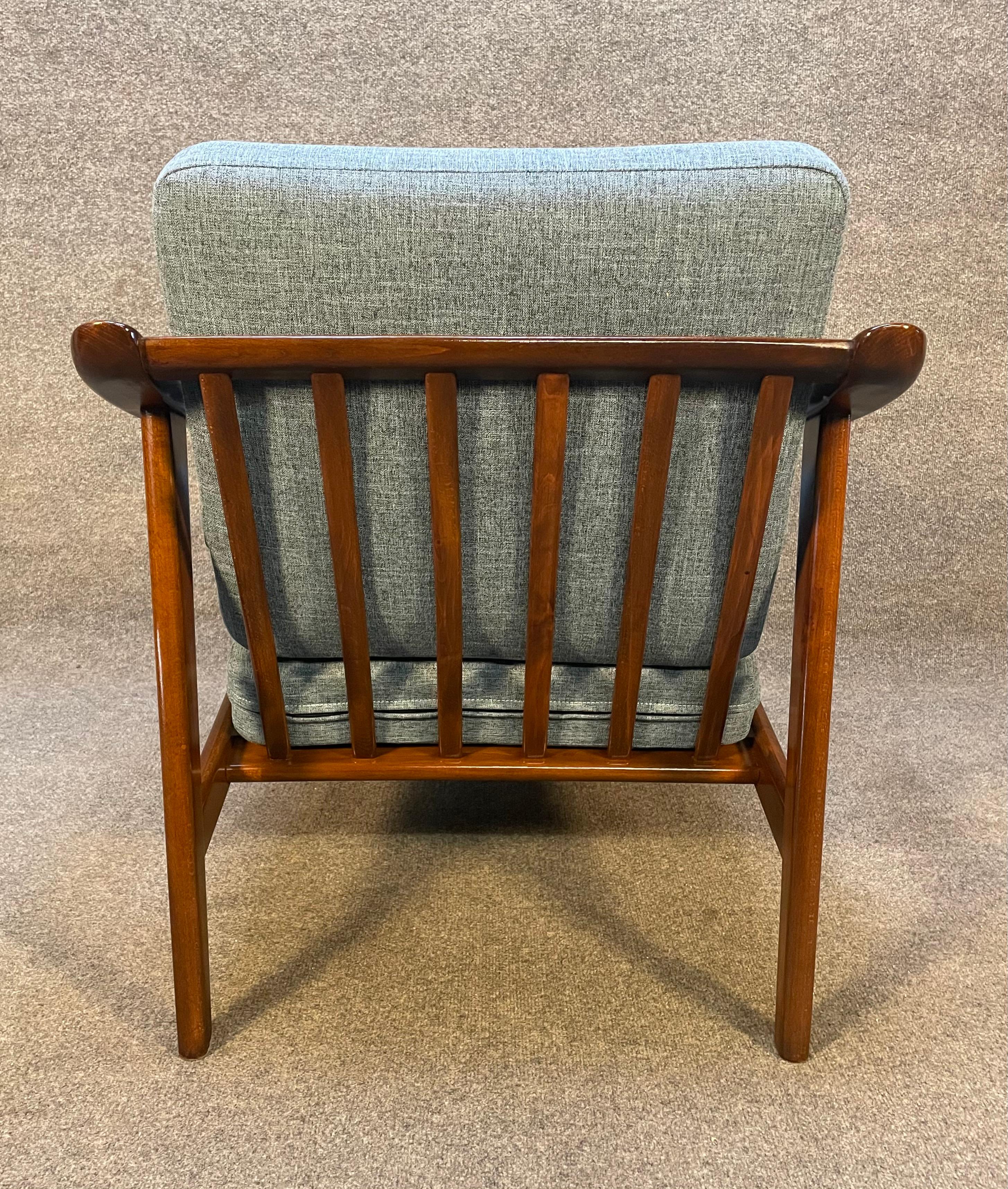 Woodwork Vintage Danish Mid Century Modern Lounge Chair in the Manner of Folke Ohlsson For Sale